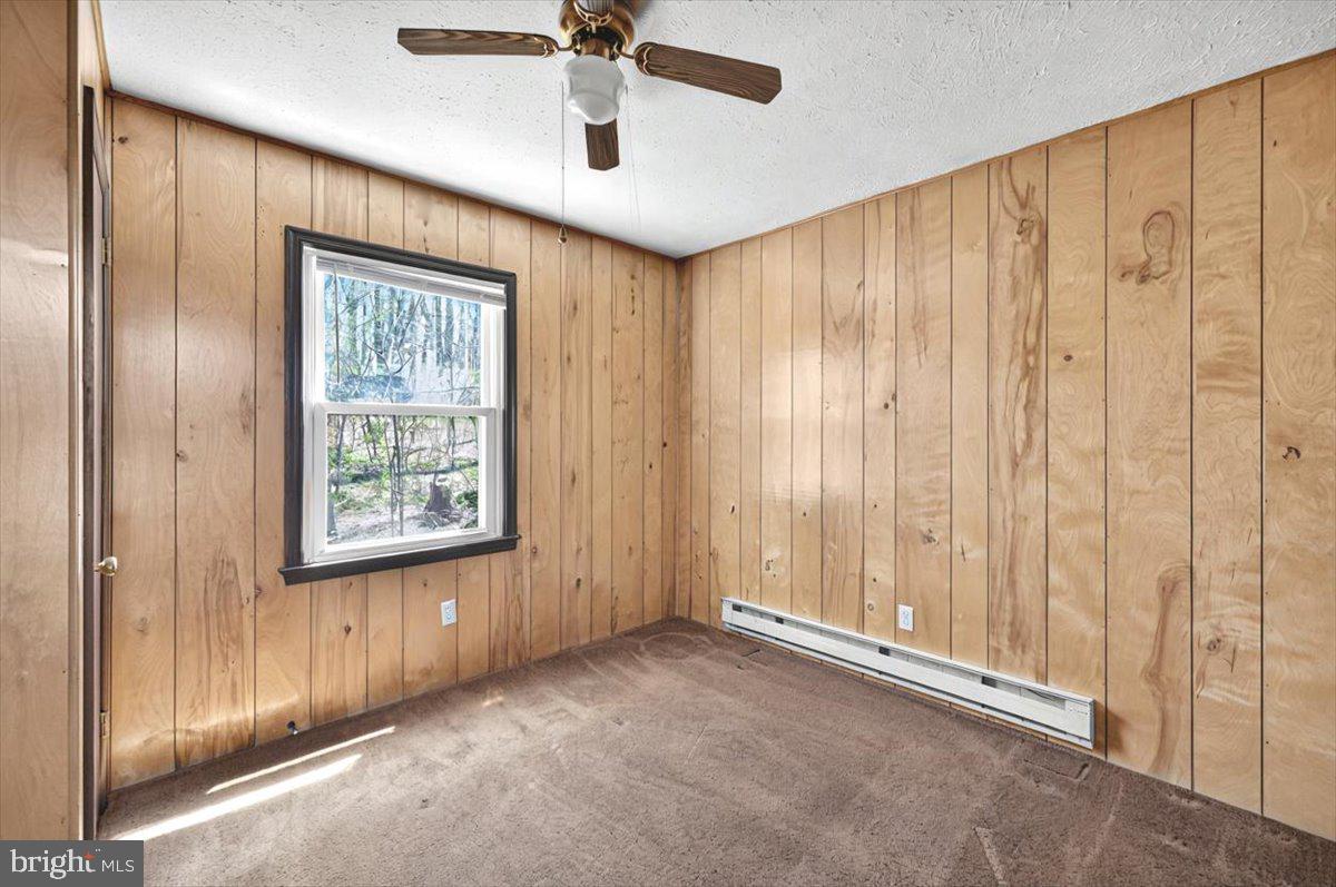 BLUE MOUNTAIN - Residential