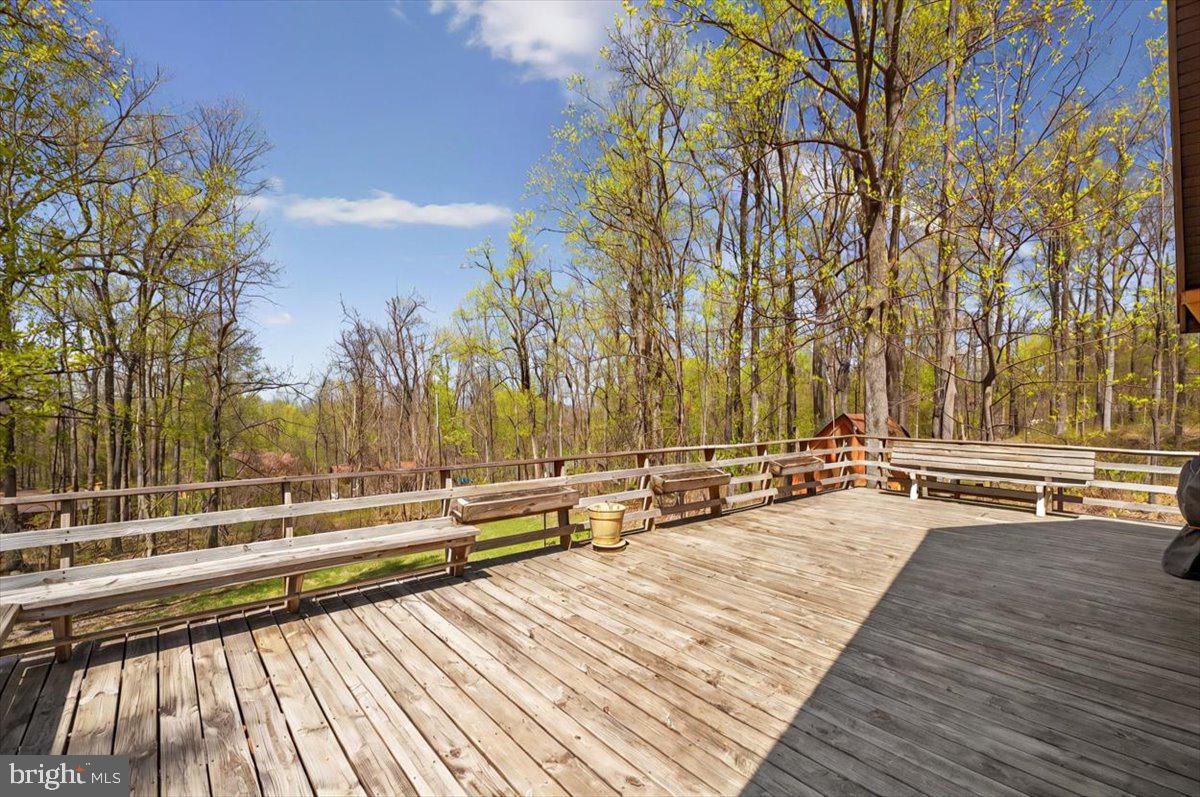 BLUE MOUNTAIN - Residential