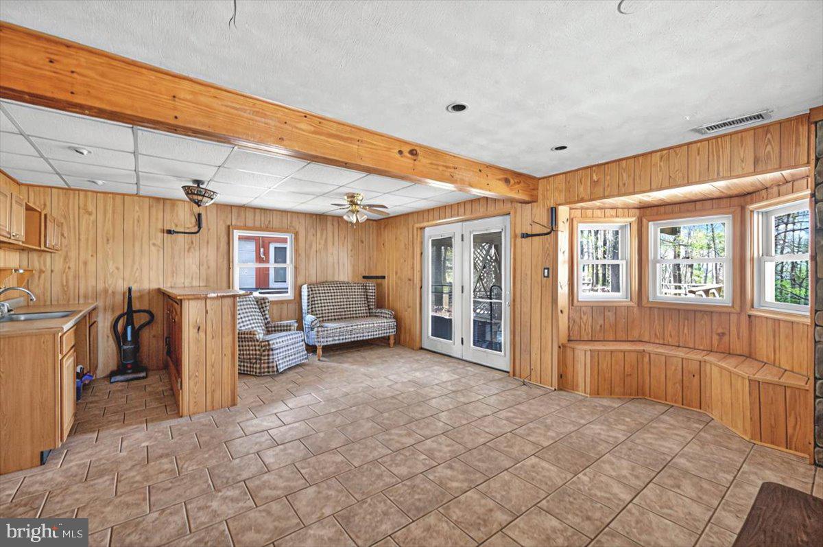 BLUE MOUNTAIN - Residential