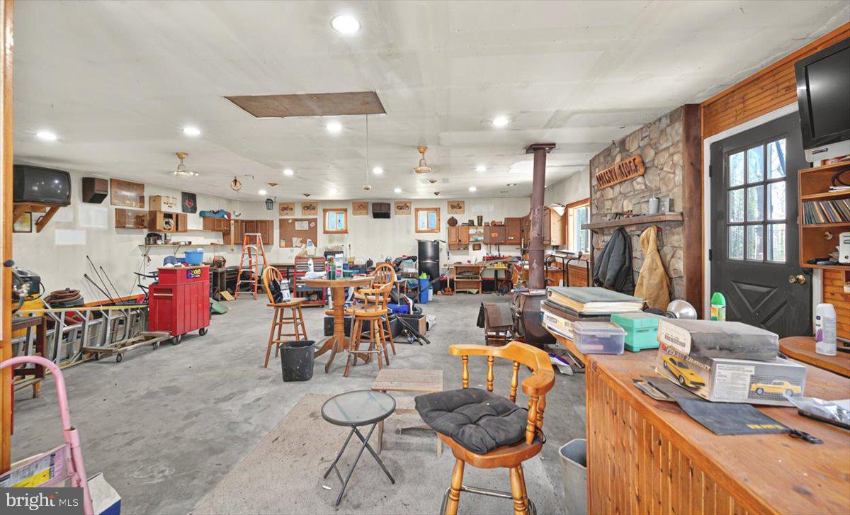 BLUE MOUNTAIN - Residential