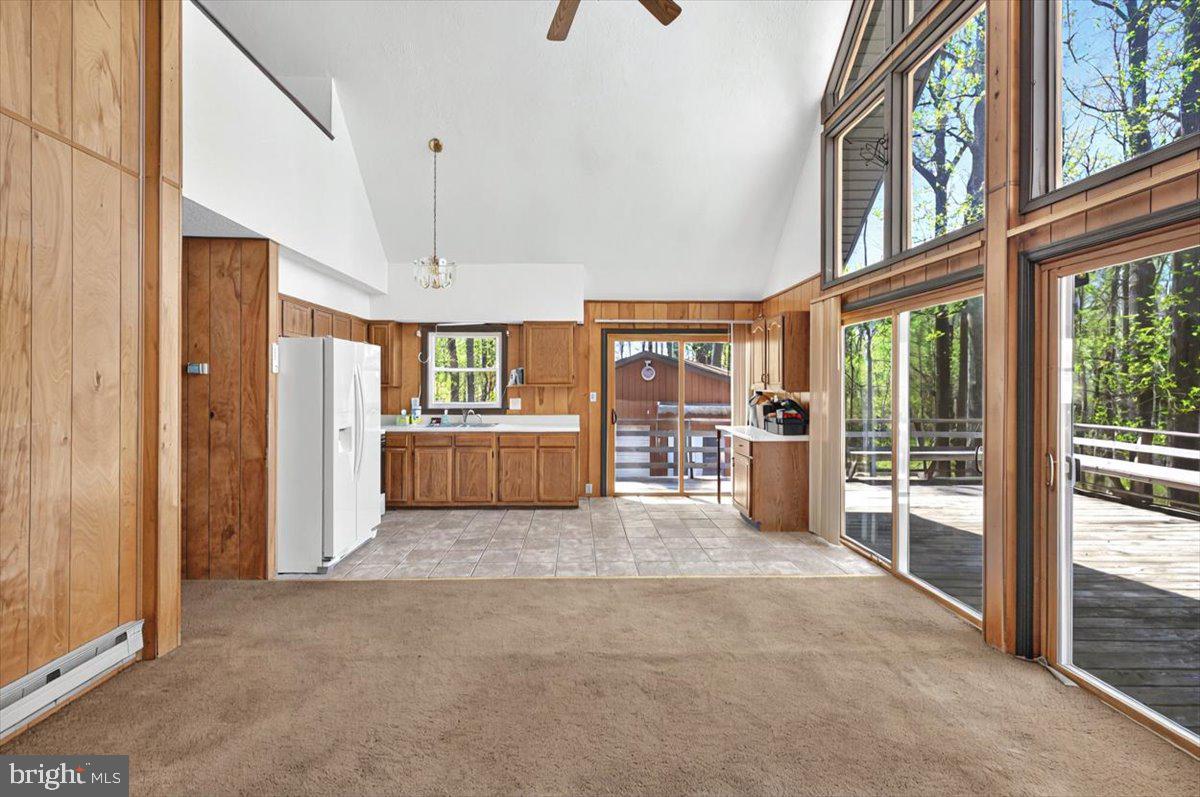 BLUE MOUNTAIN - Residential