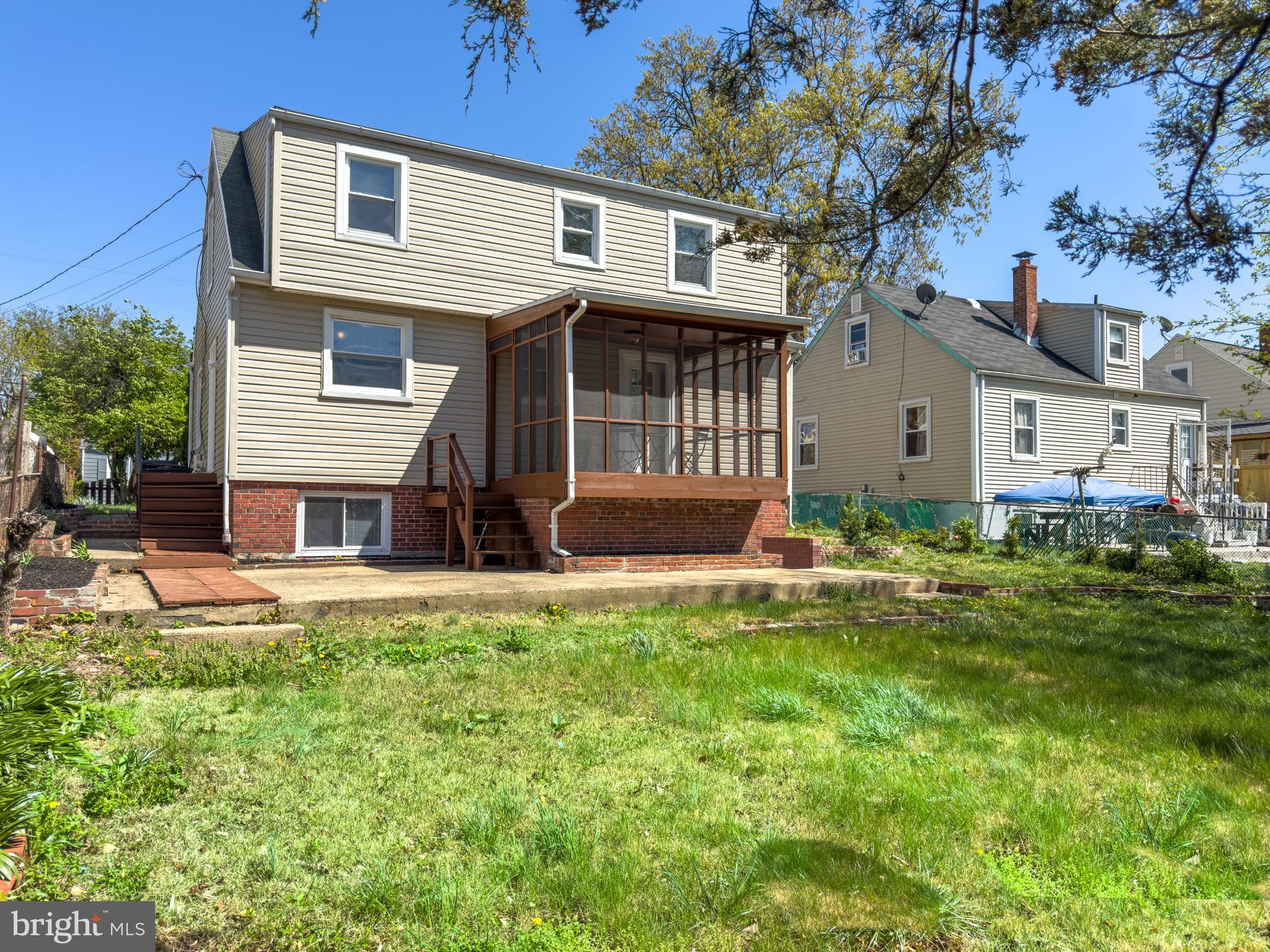 ROGERS HEIGHTS - Residential