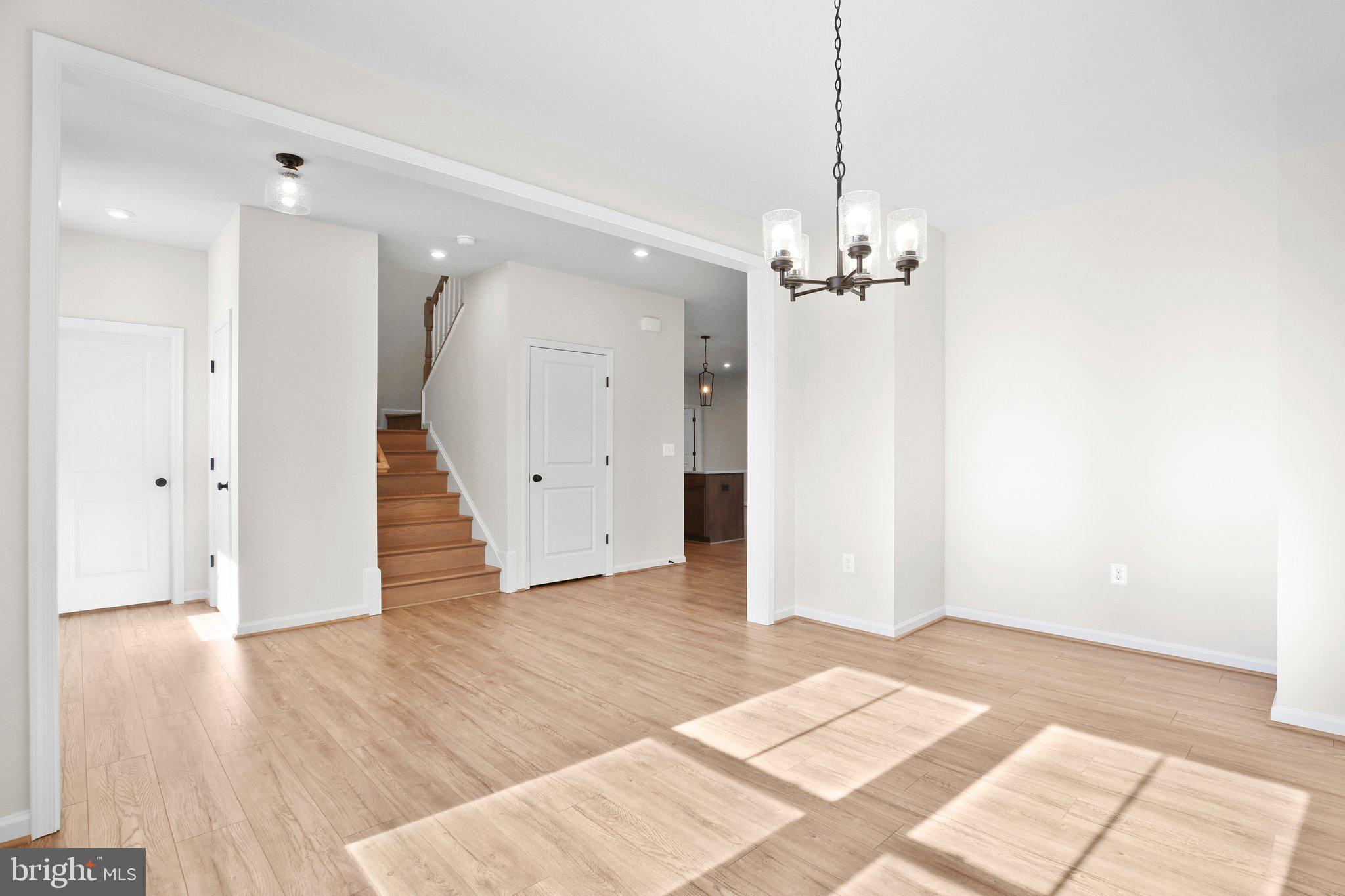 PELHAM'S CROSSING - Residential