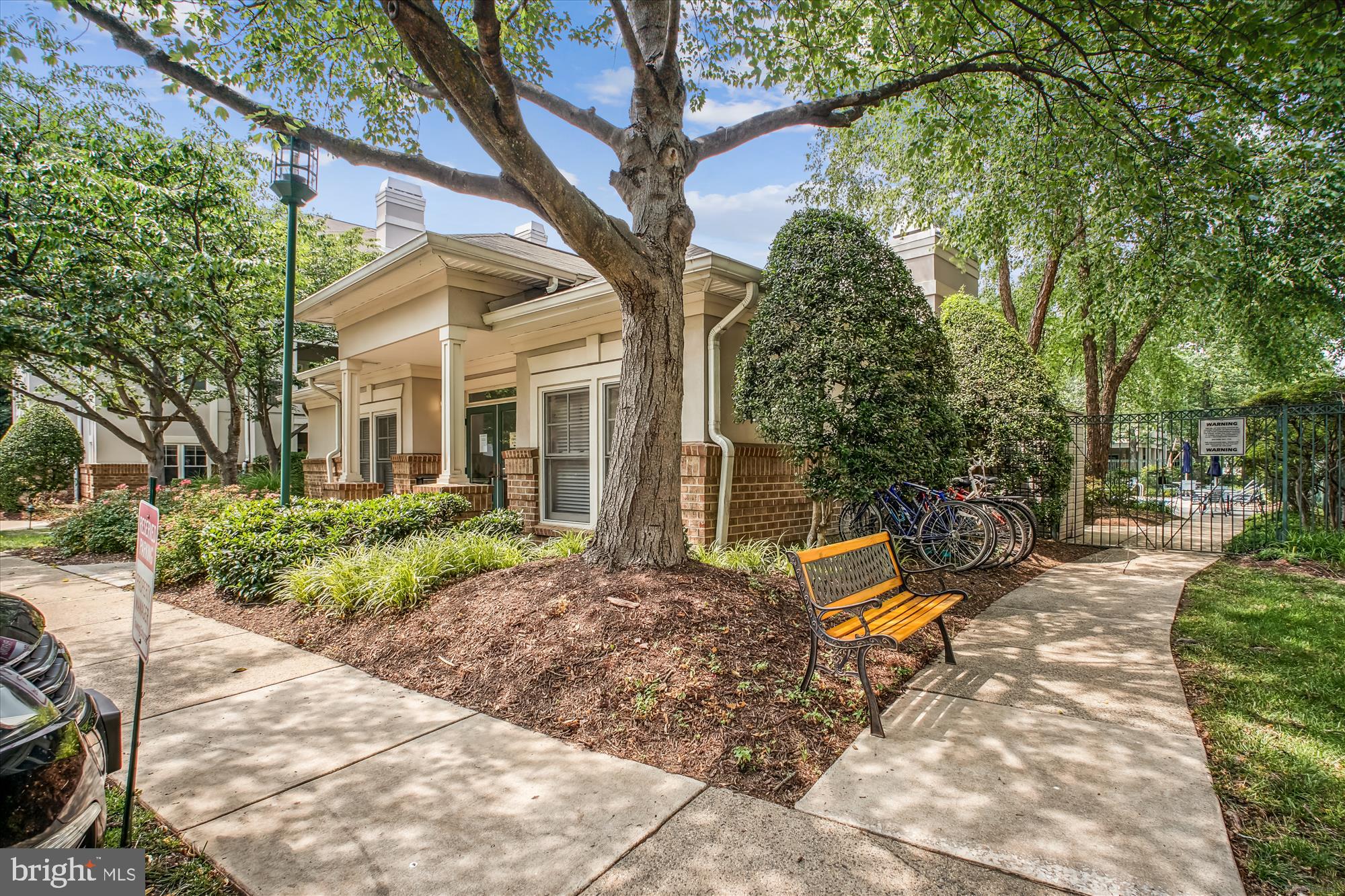 OAK PARK - Residential