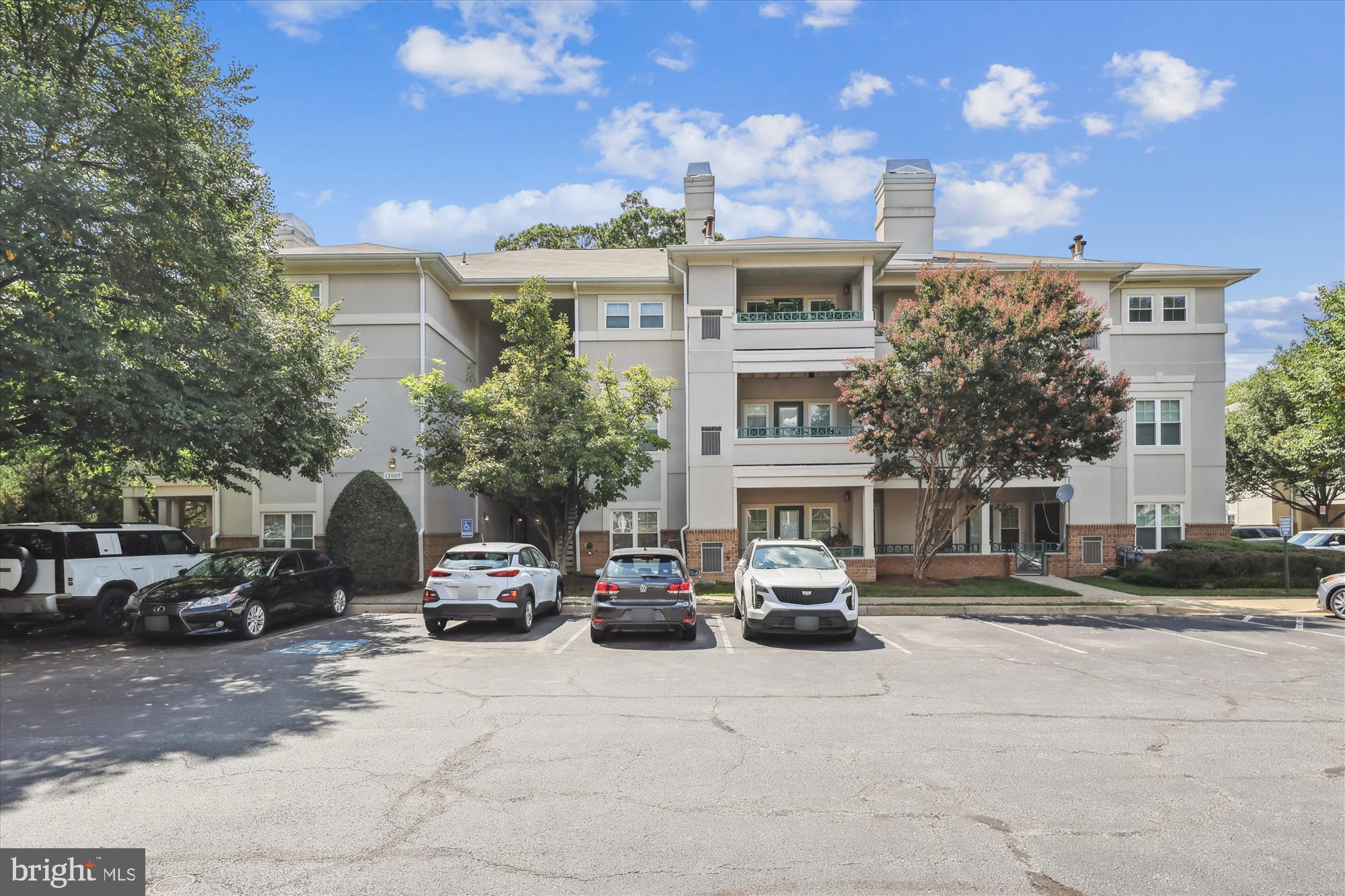 OAK PARK - Residential