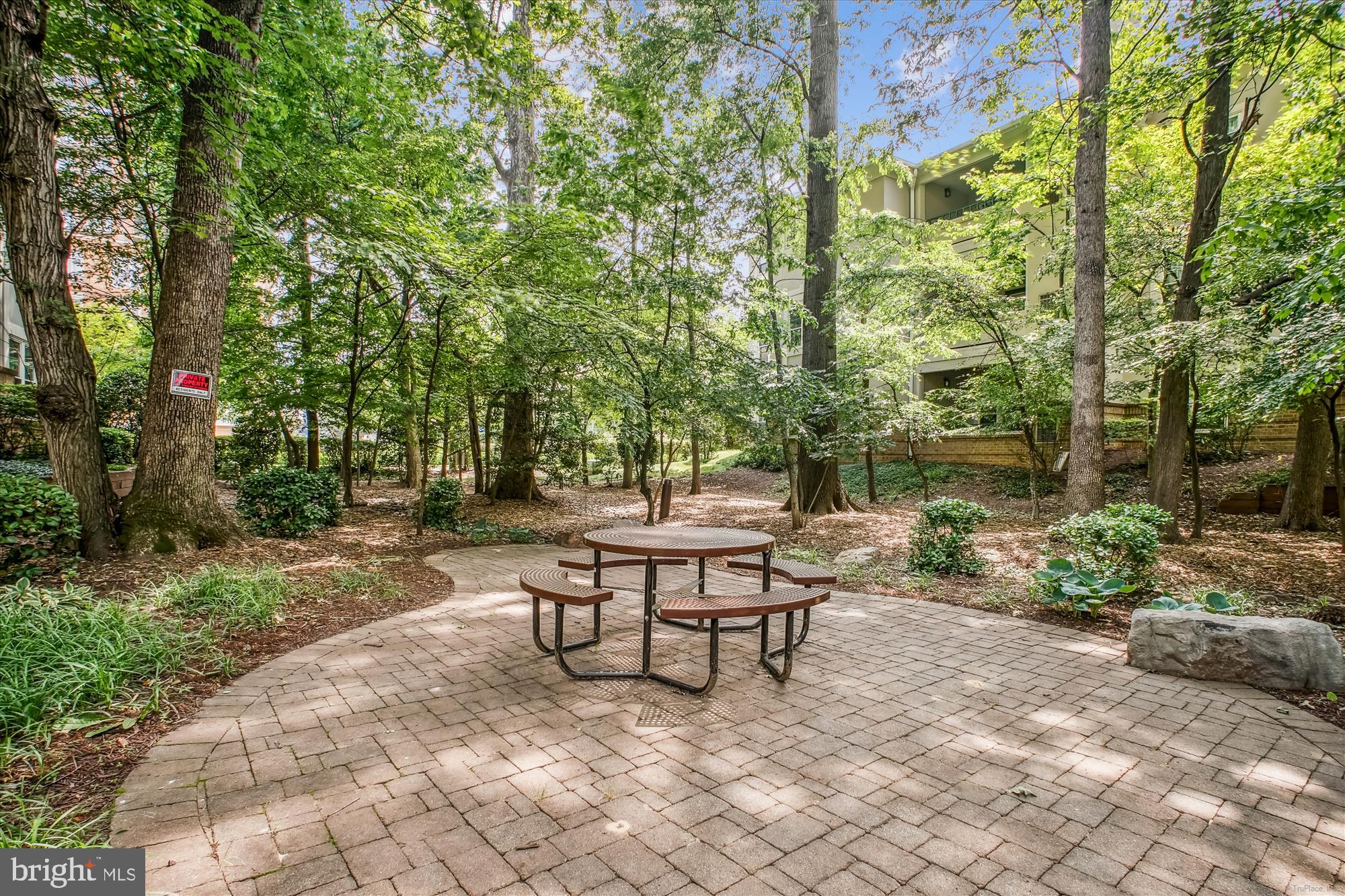 OAK PARK - Residential