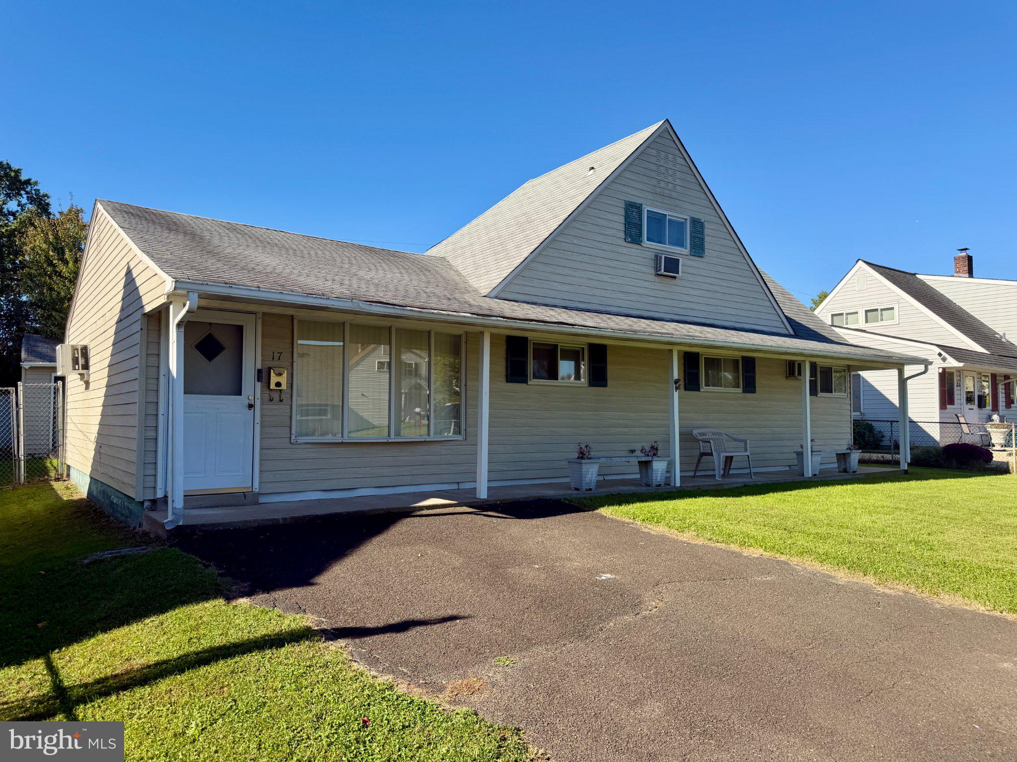 17 RAMBLER LANE