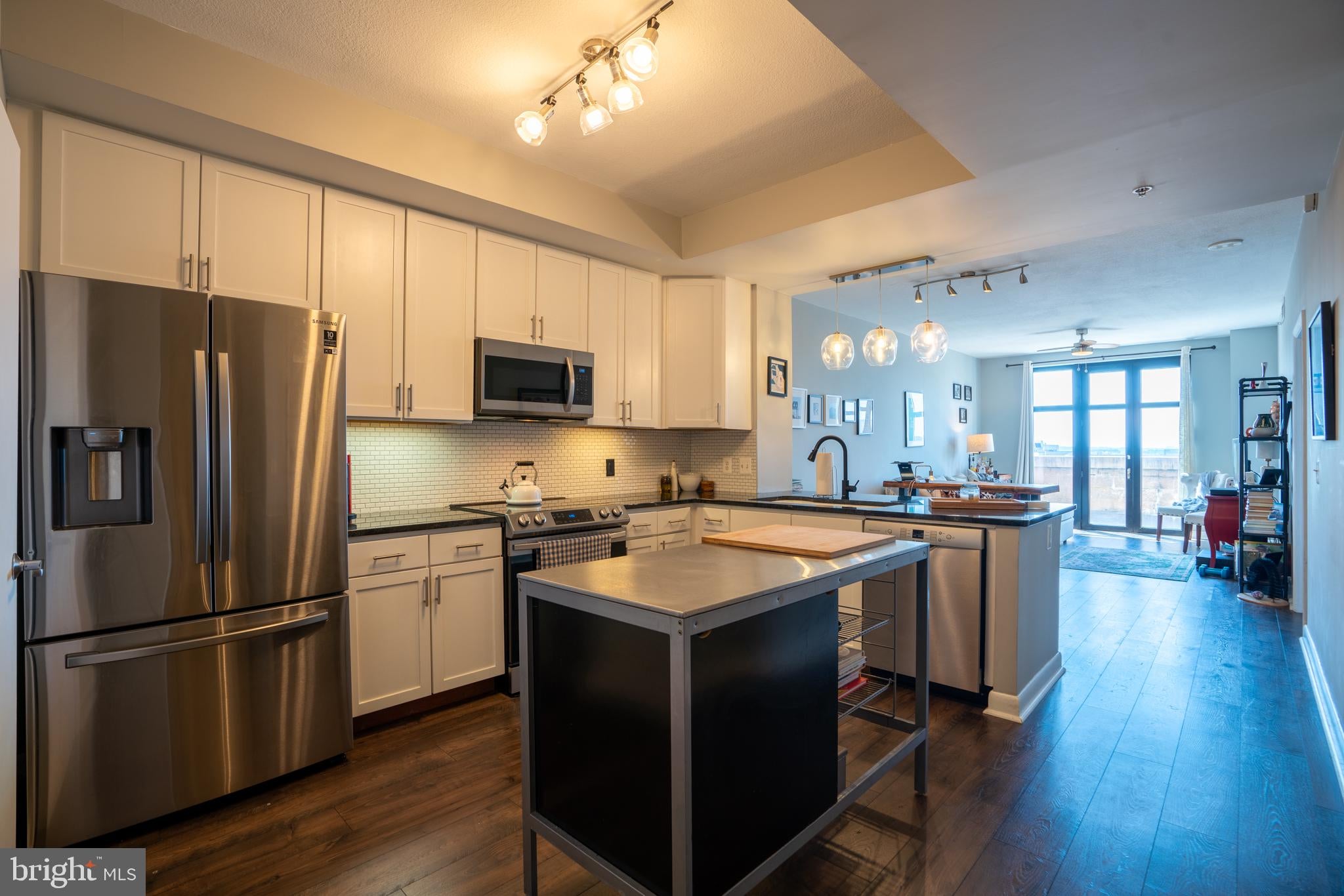 400 NW MASSACHUSETTS AVENUE NW 1223