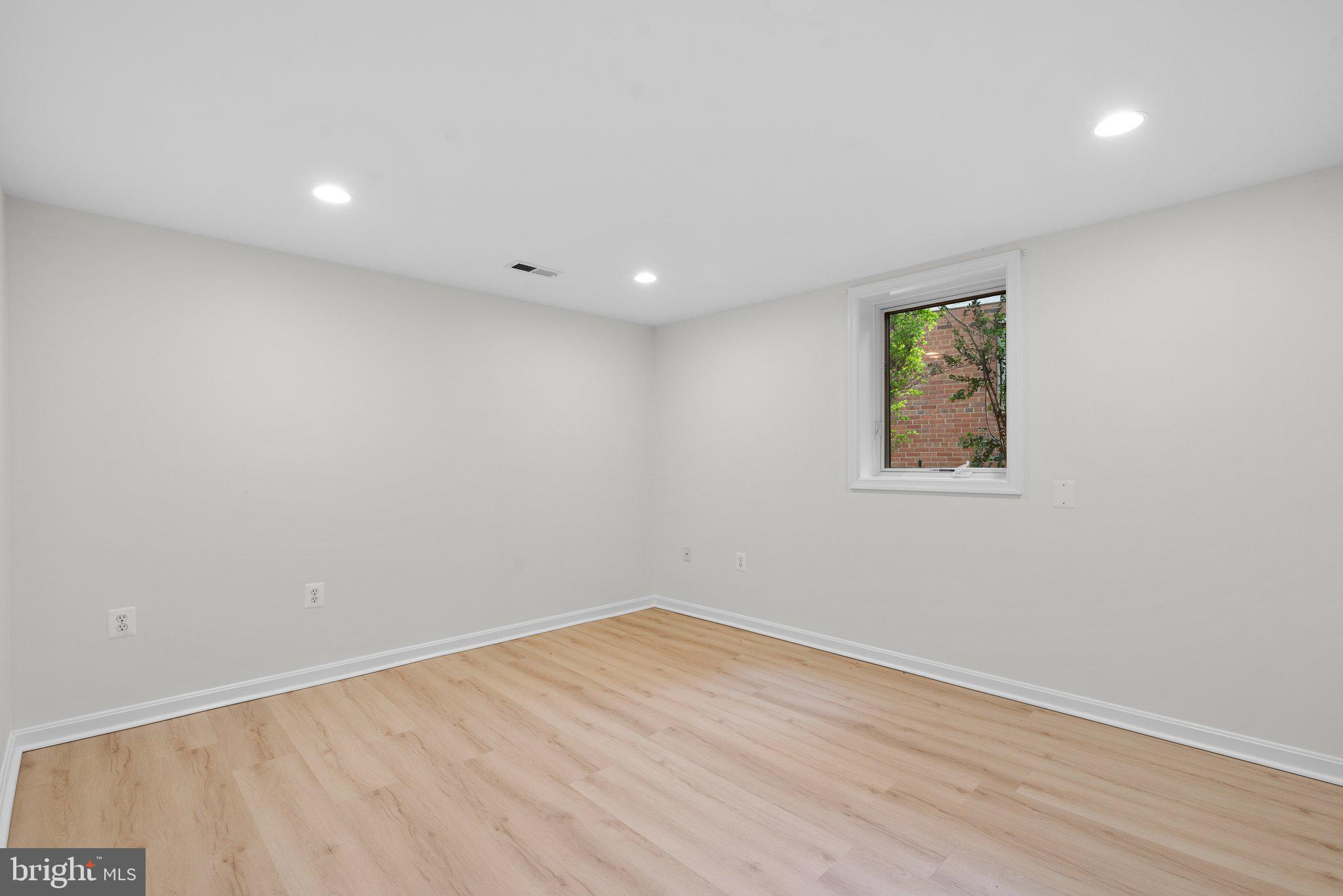 SLIGO PARK HILLS - Residential