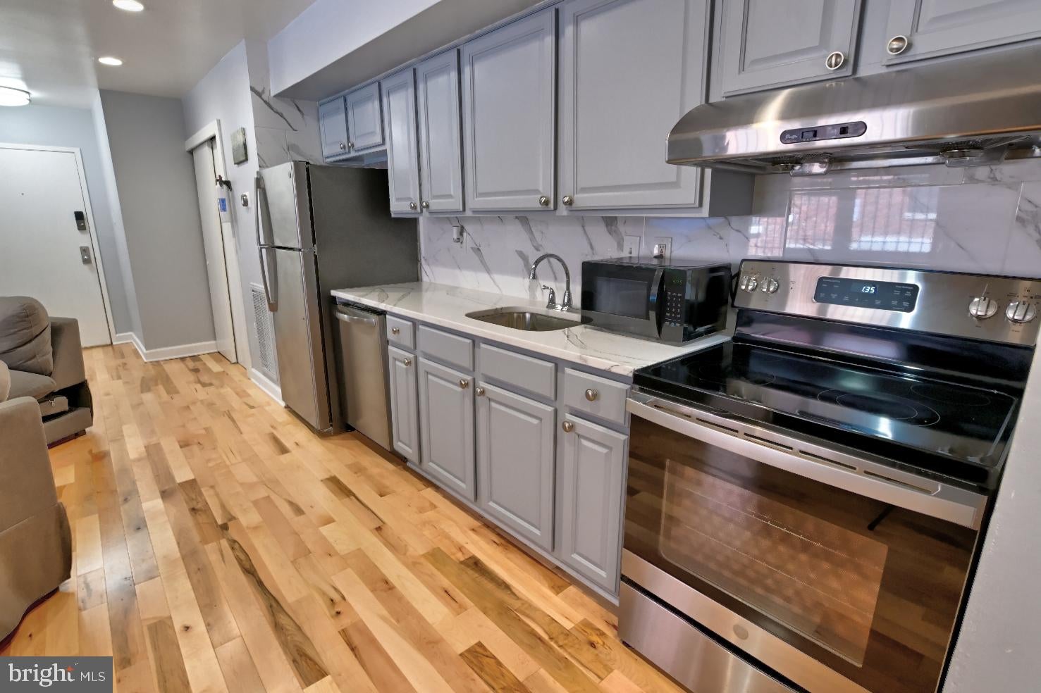 66 NEW YORK AVENUE NW 107