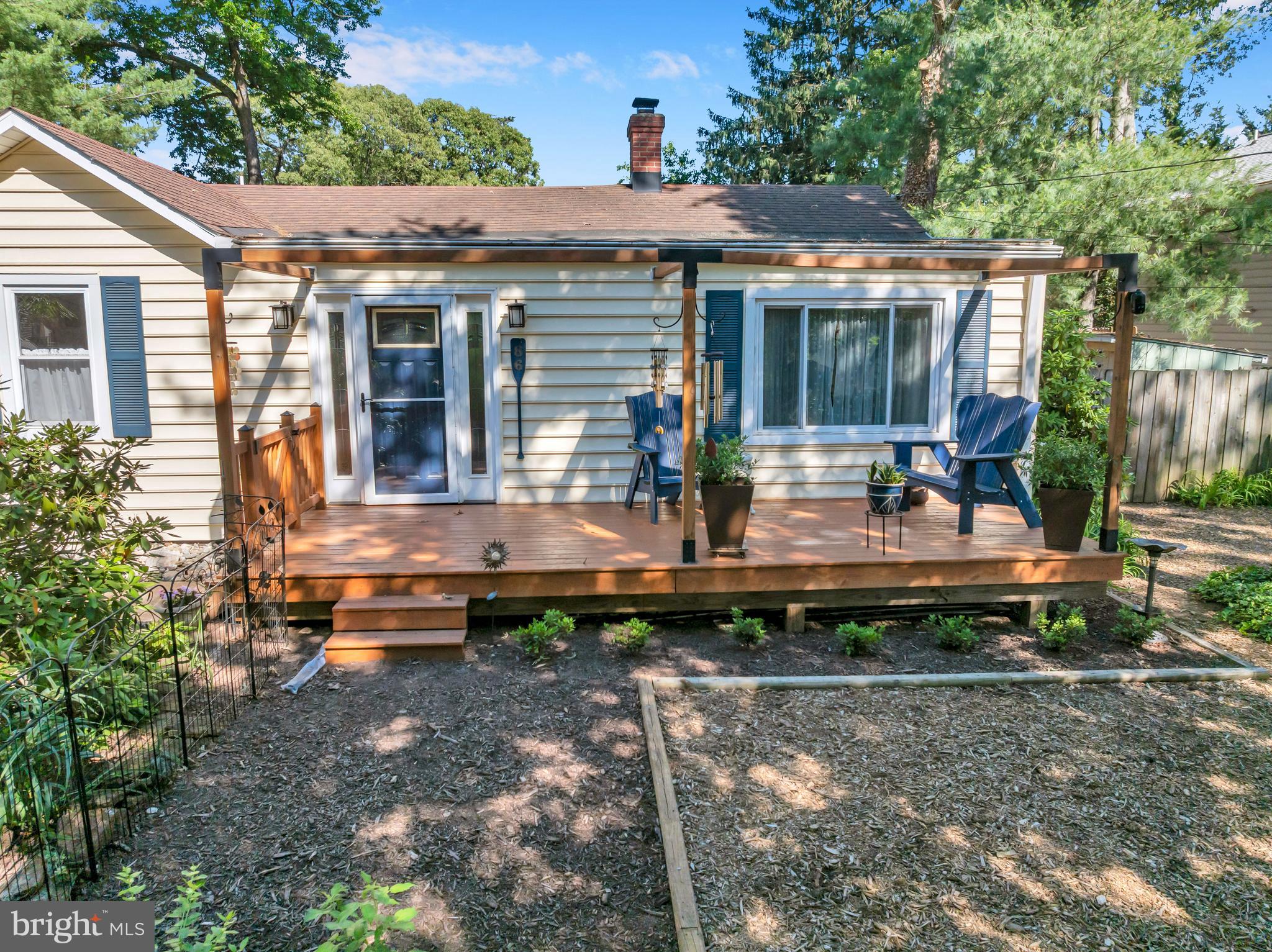 86 RIVERSIDE DRIVE