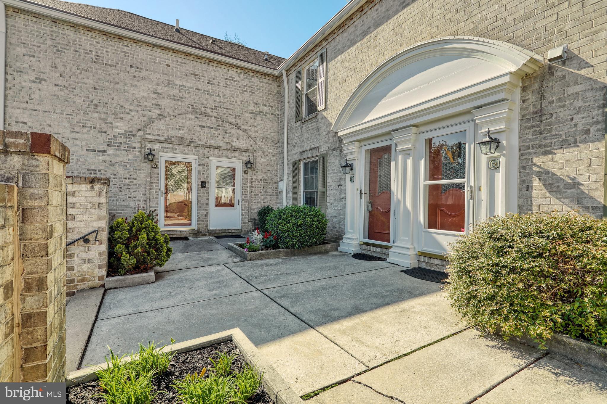 BROCKIE GREEN - Residential