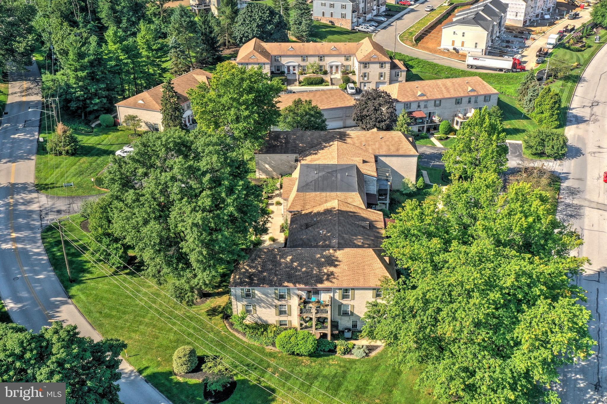 BROCKIE GREEN - Residential