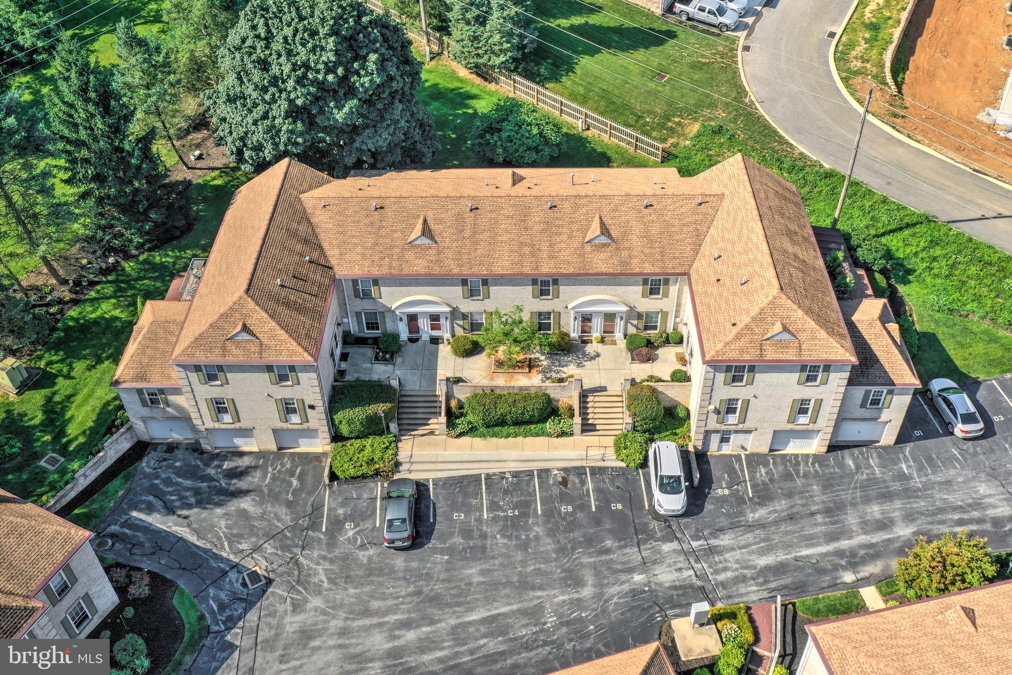 BROCKIE GREEN - Residential