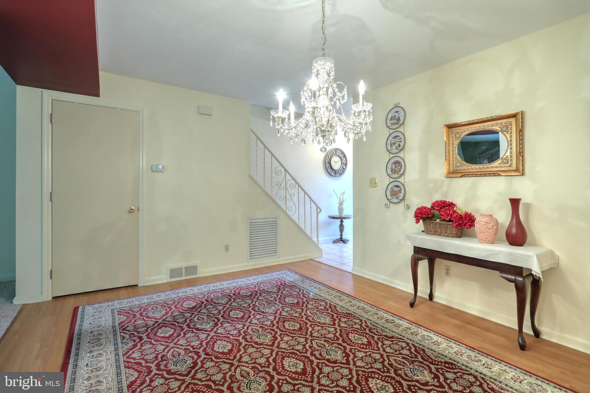 BROCKIE GREEN - Residential