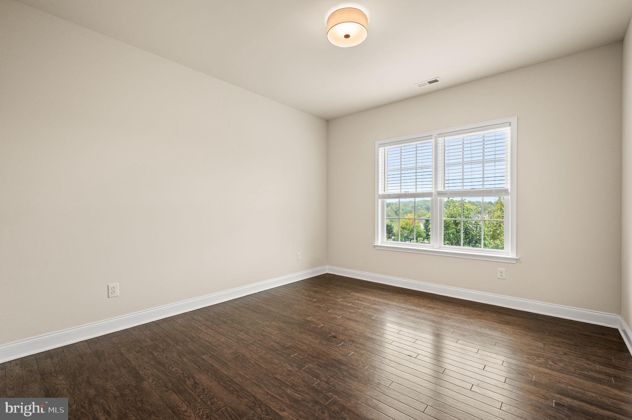 LISETER - Residential