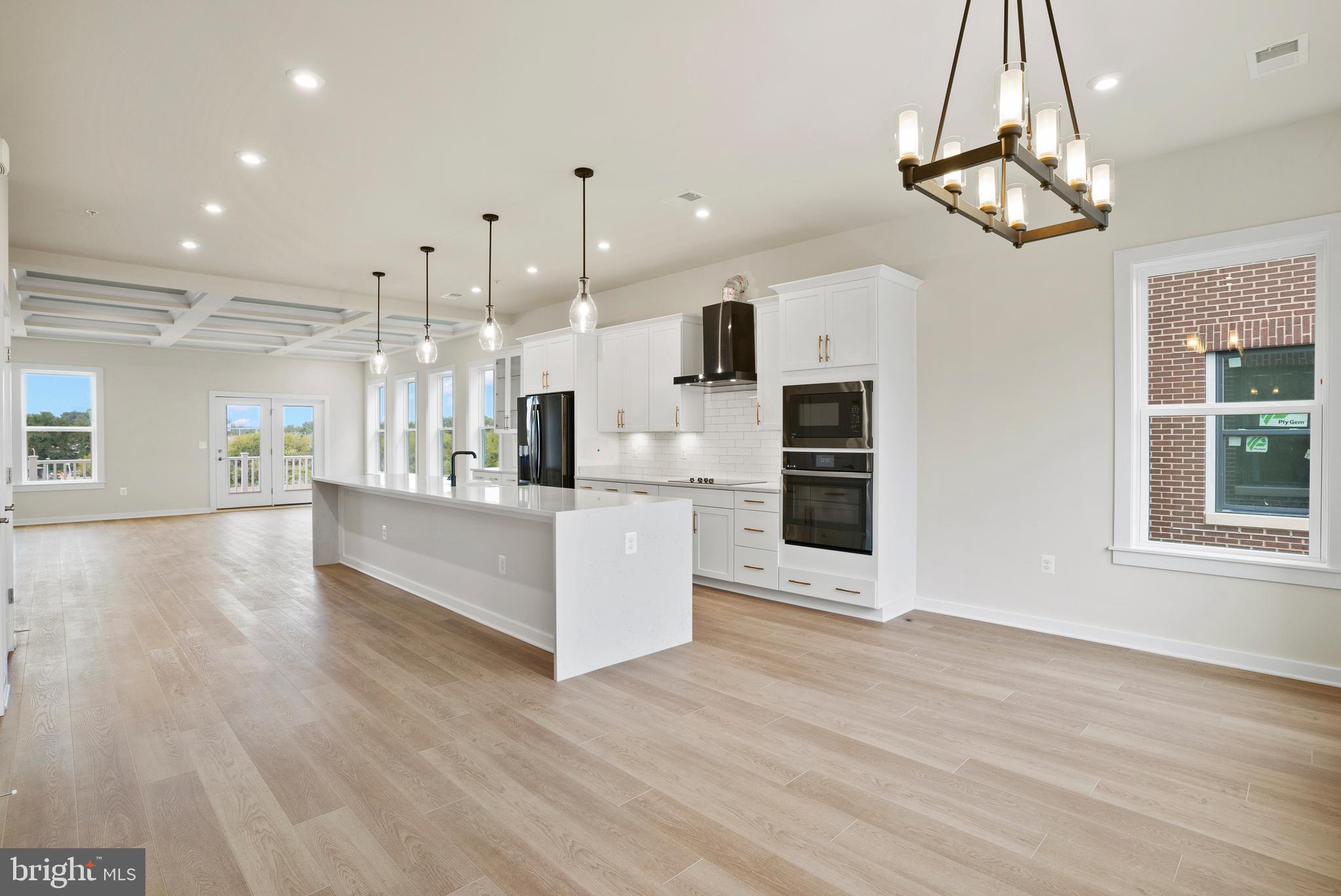 THE CROSSING AT GATEWAY - Residential