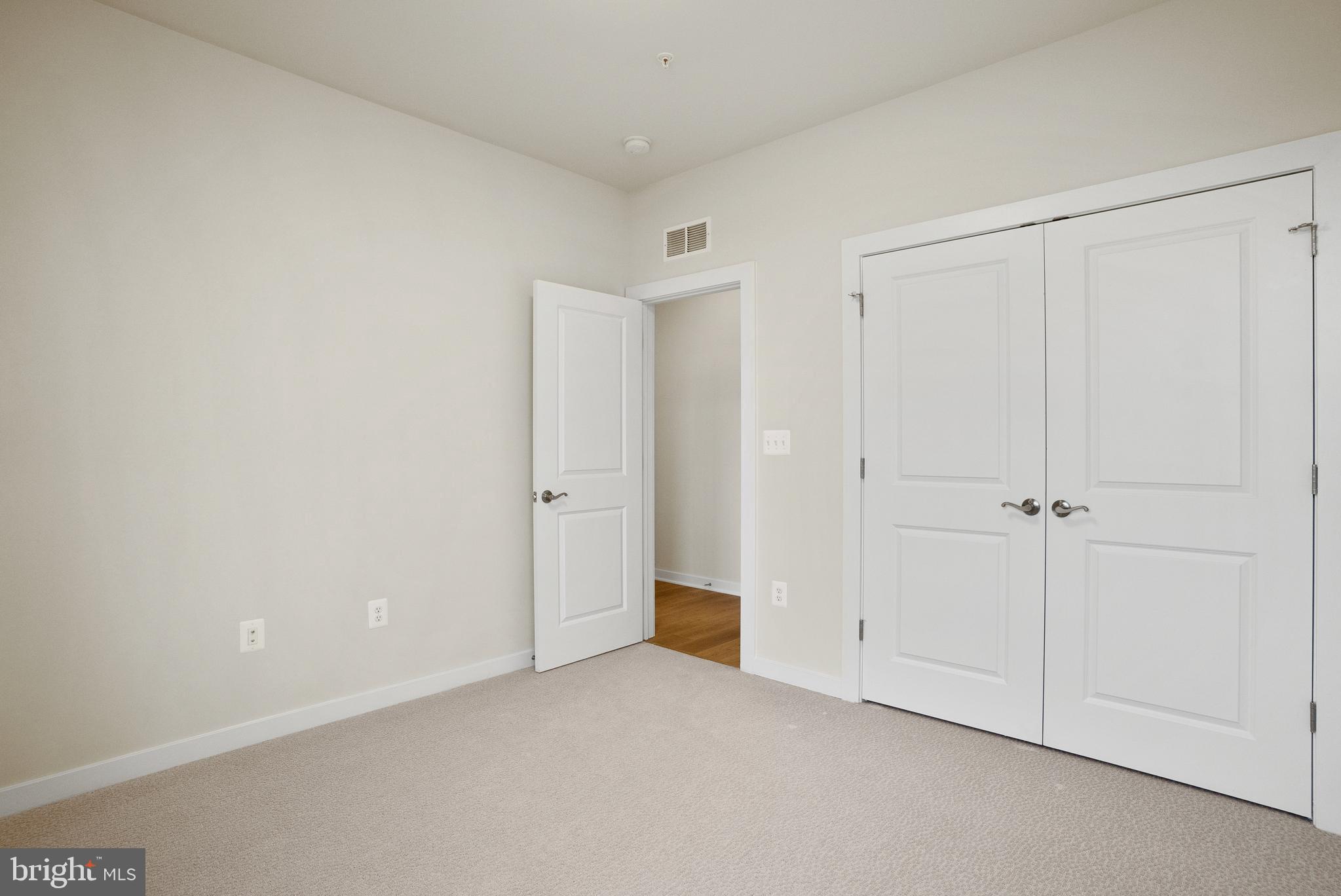 THE CROSSING AT GATEWAY - Residential