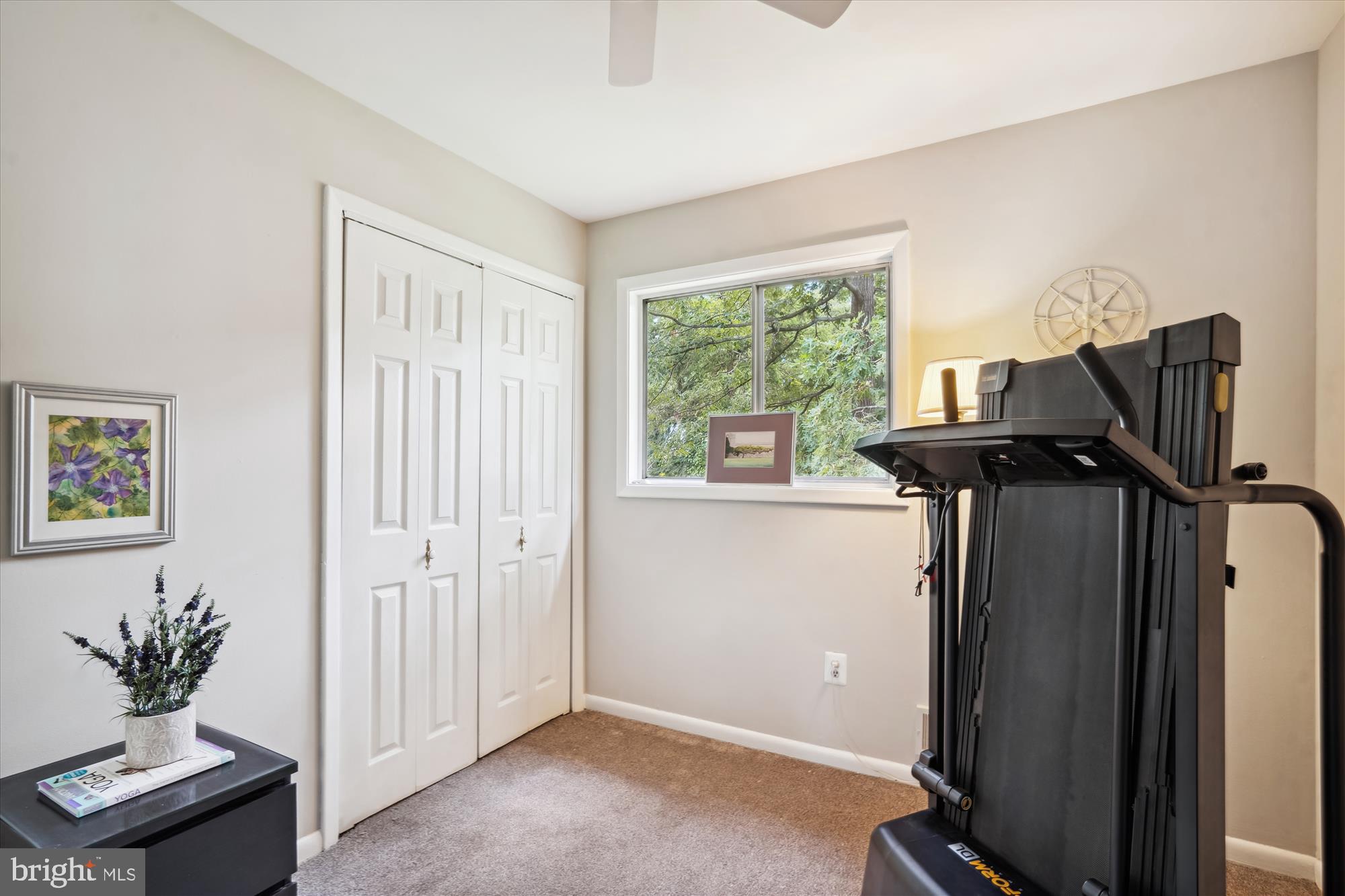 HOLLYWOOD - Residential