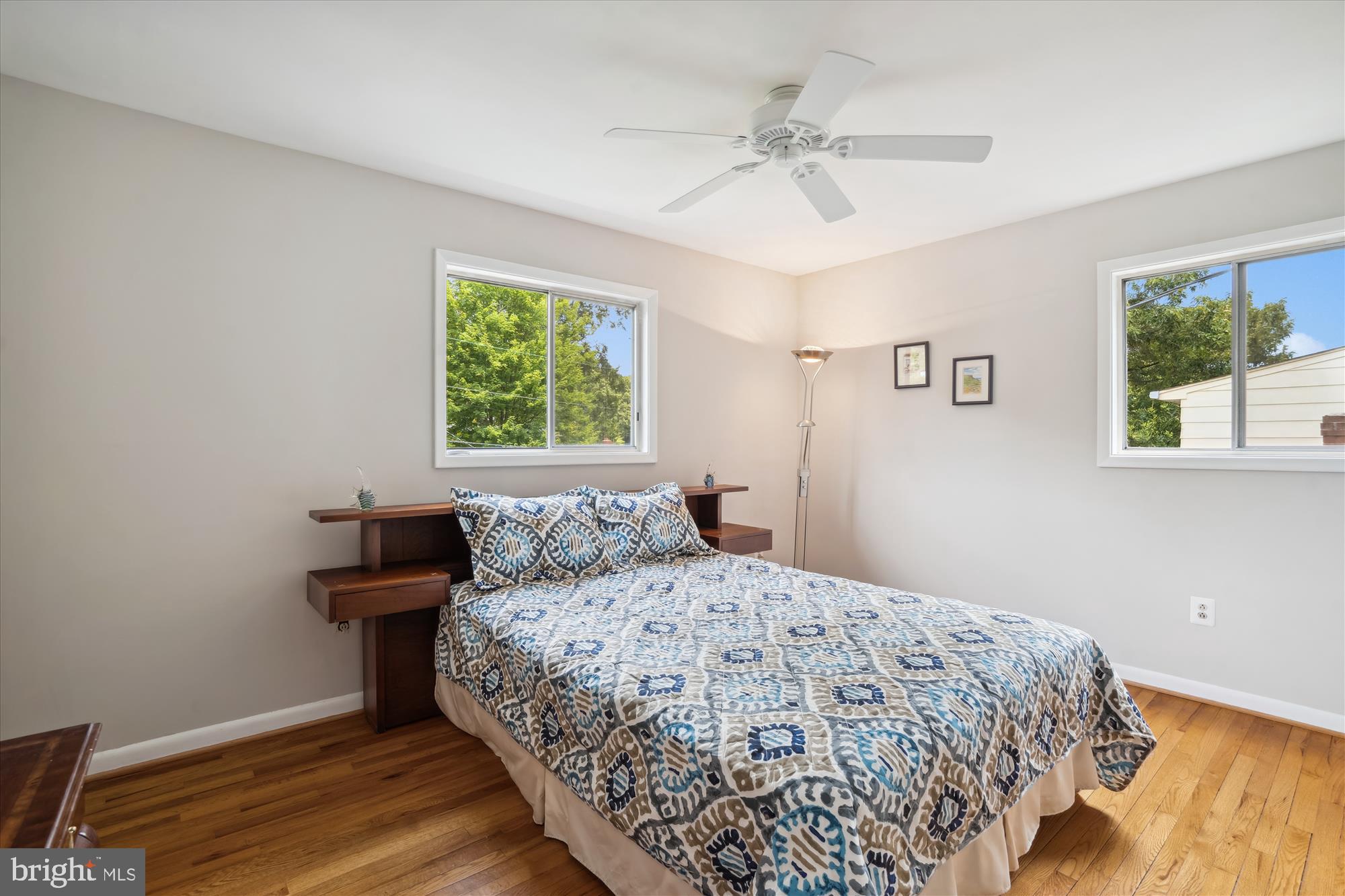 HOLLYWOOD - Residential