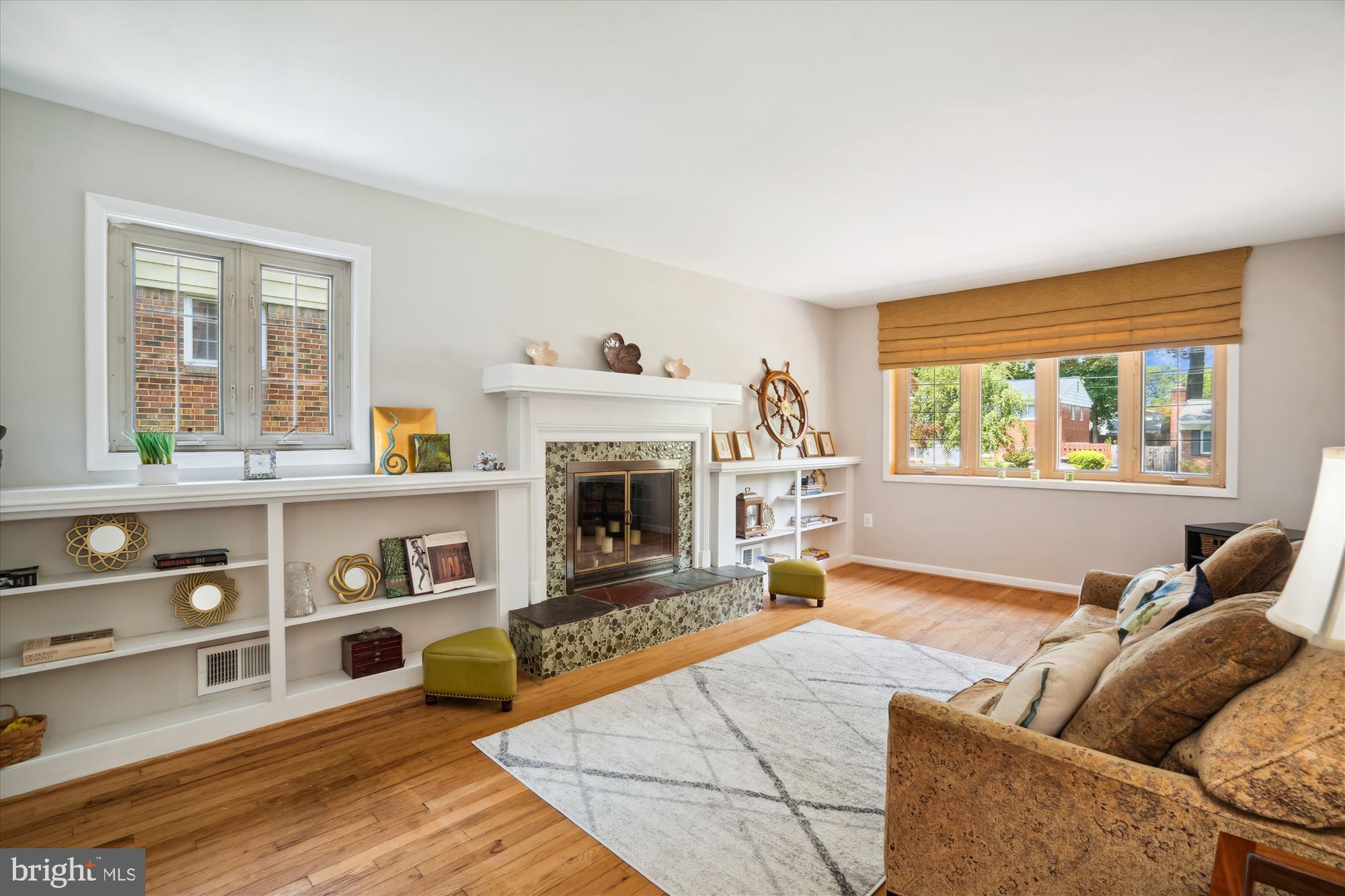 HOLLYWOOD - Residential