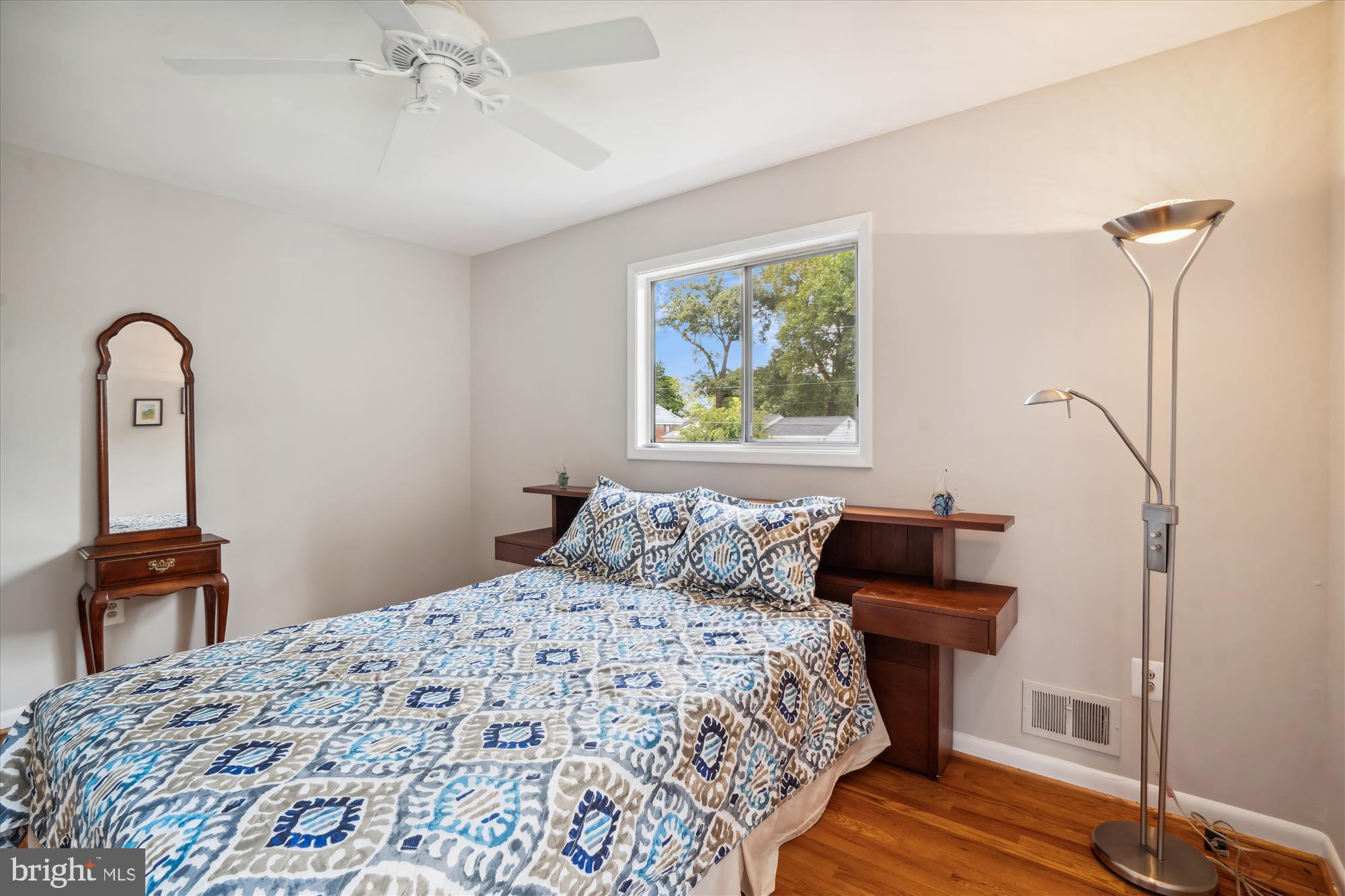 HOLLYWOOD - Residential