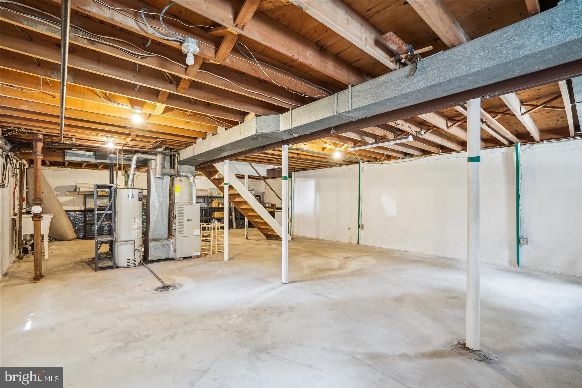 HOLLYWOOD - Residential