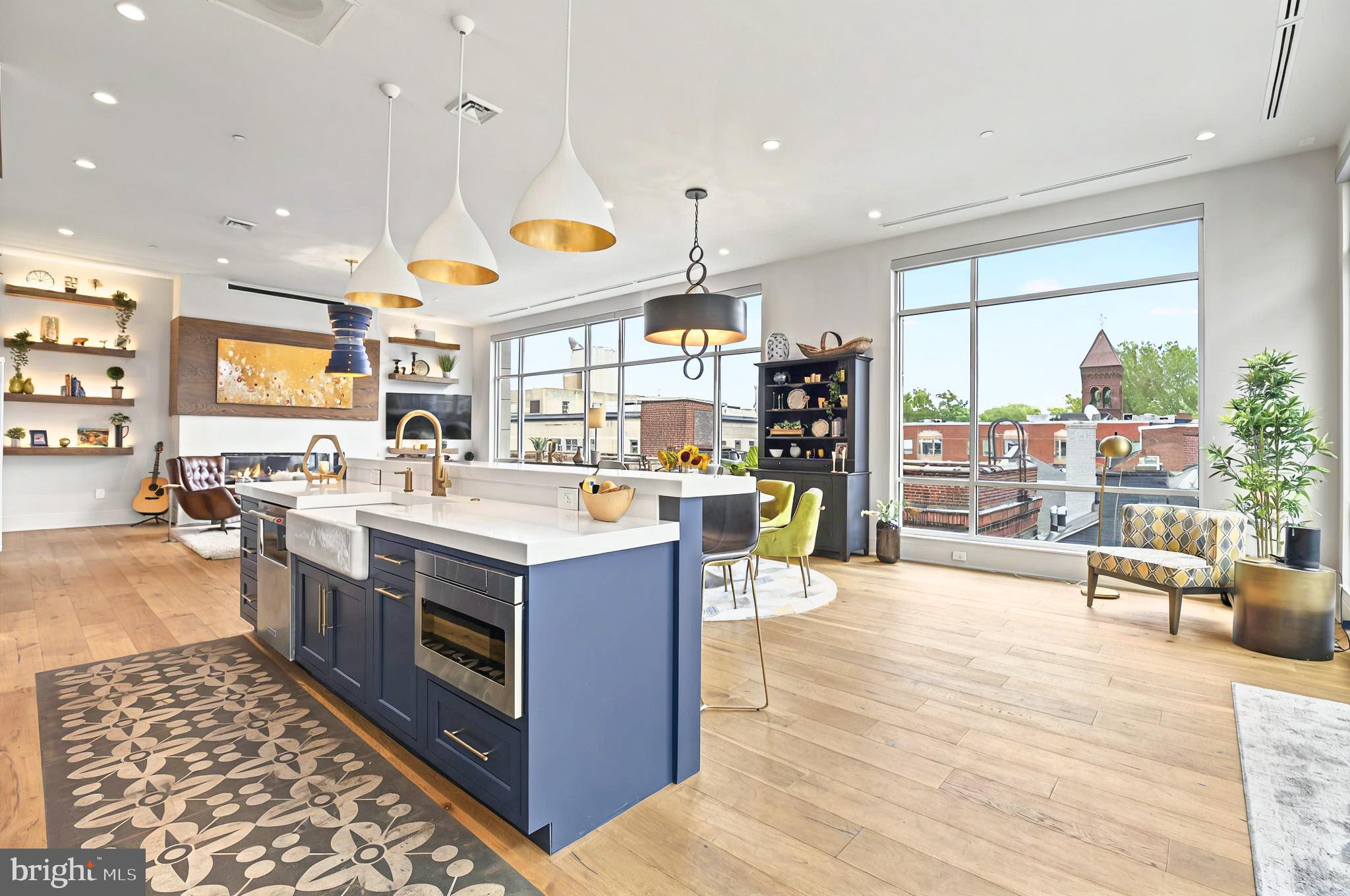 101 NORTH QUEEN - Residential