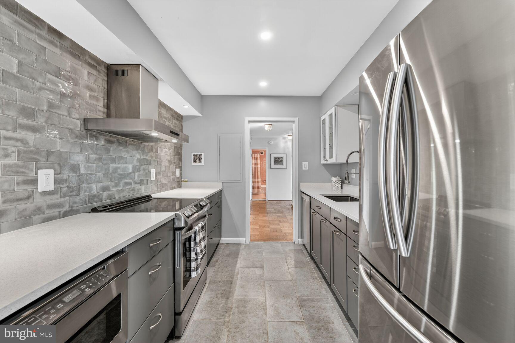 KENWOOD HOUSE - Residential