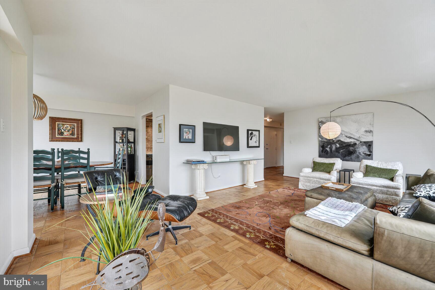 KENWOOD HOUSE - Residential