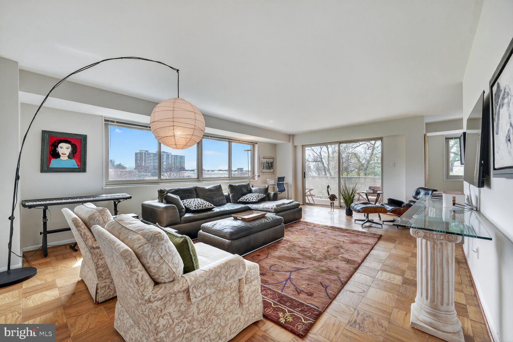 KENWOOD HOUSE - Residential