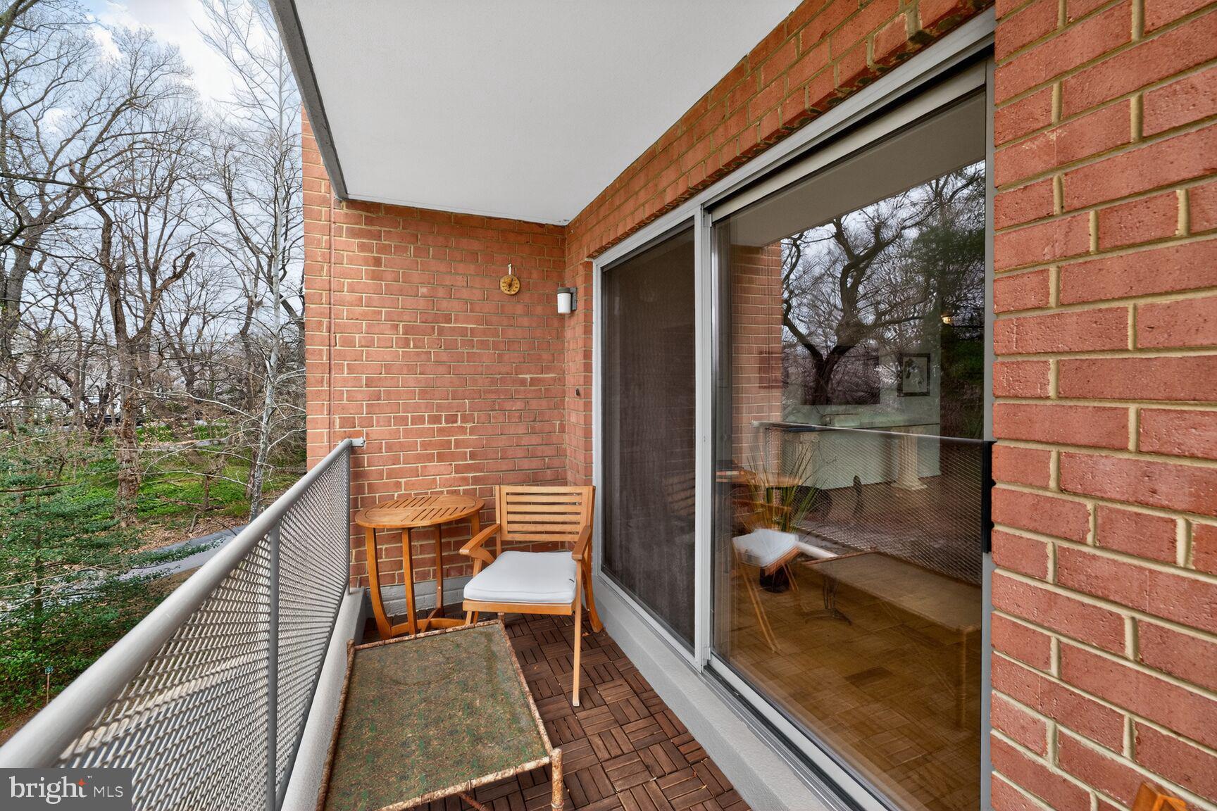 KENWOOD HOUSE - Residential