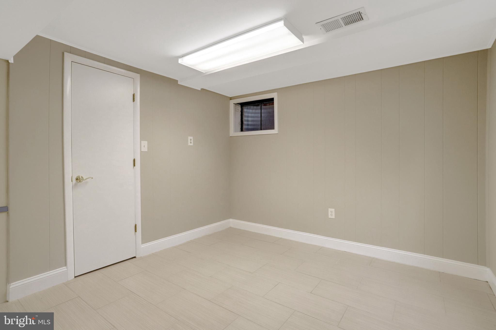 KINGS PARK - Residential