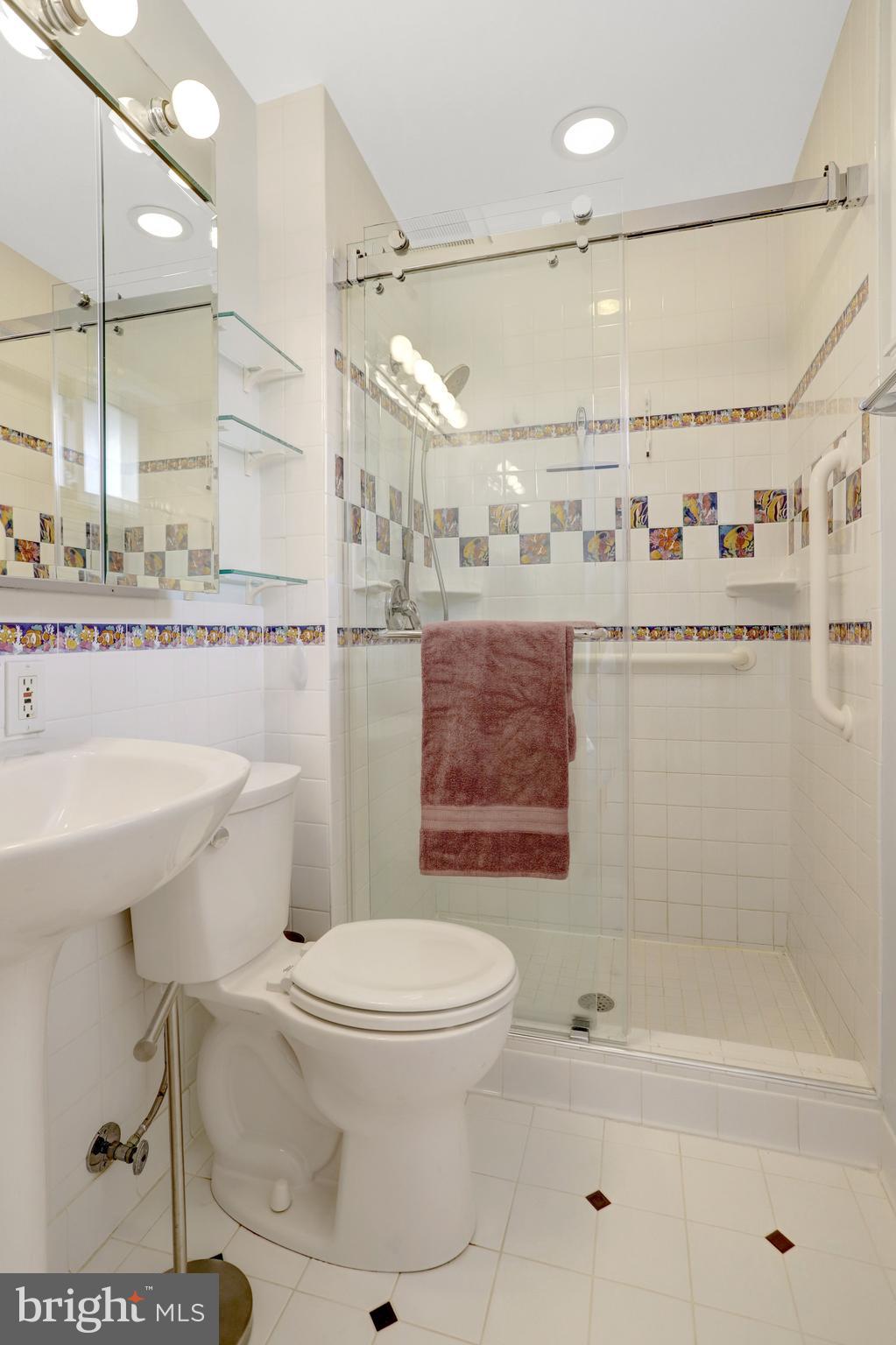 KINGS PARK - Residential