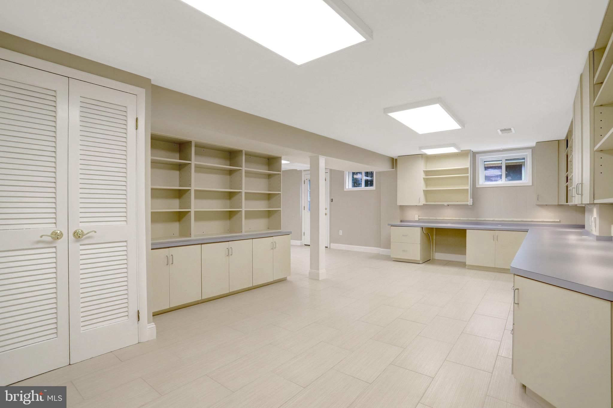 KINGS PARK - Residential