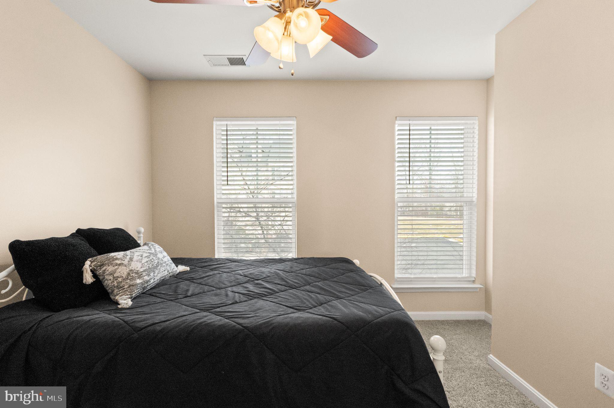 PEMBROOKE/VICTORY LAKES - Residential