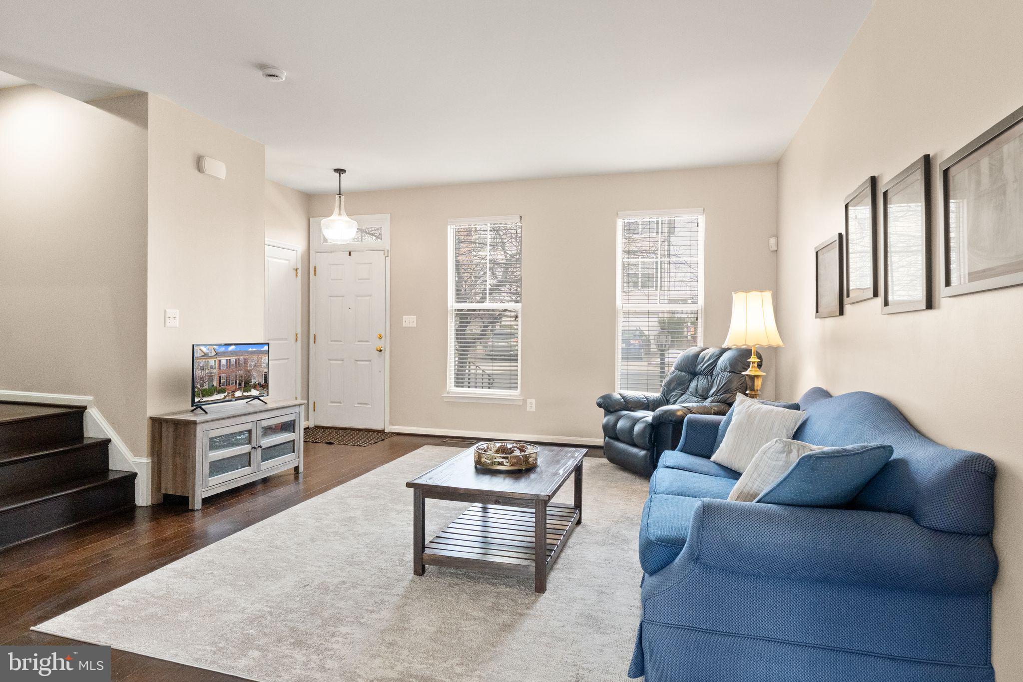 PEMBROOKE/VICTORY LAKES - Residential