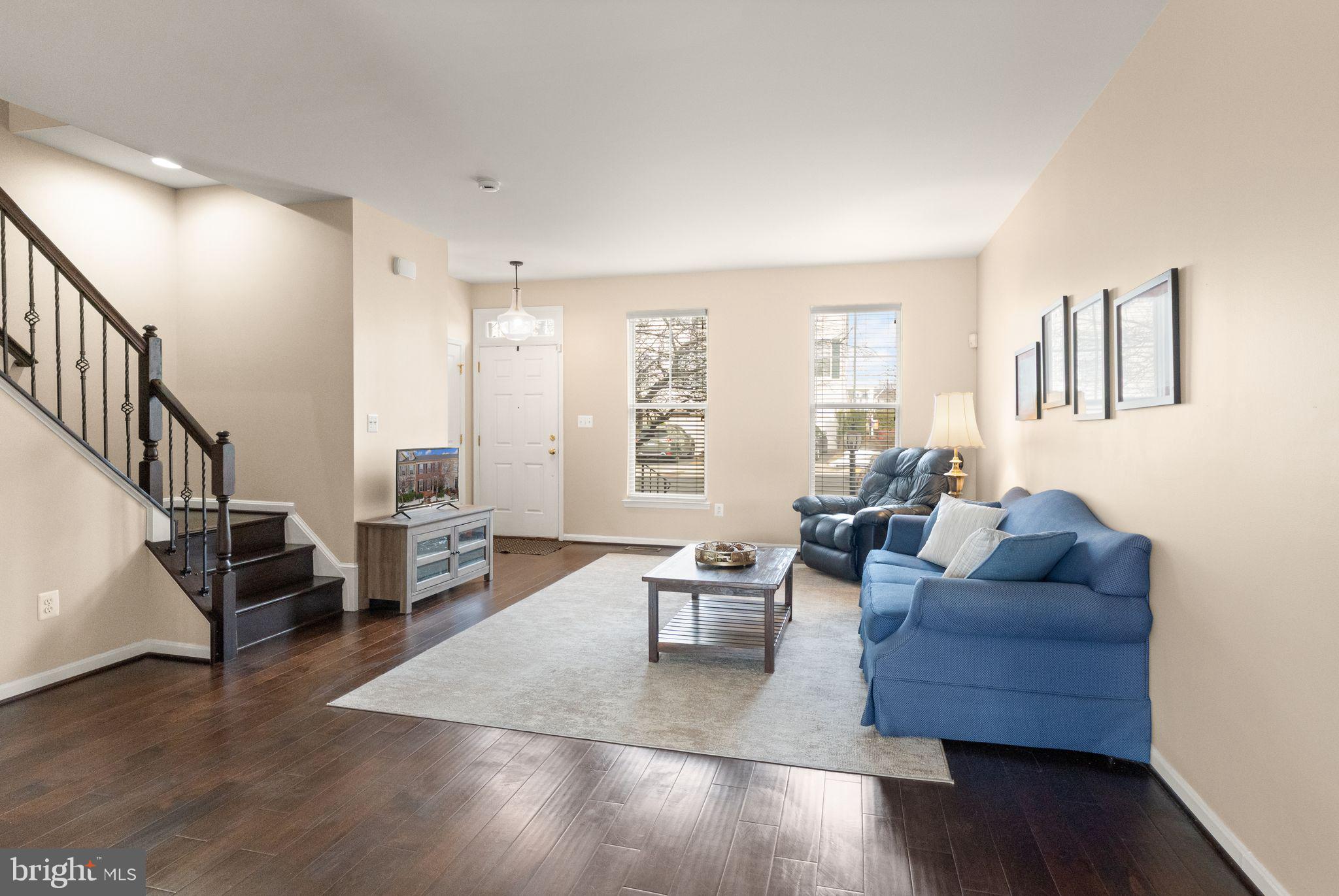 PEMBROOKE/VICTORY LAKES - Residential