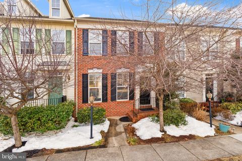 Photo of 11863 Benton Lake Road, BRISTOW, VA 20136 (MLS # VAPW2113440)