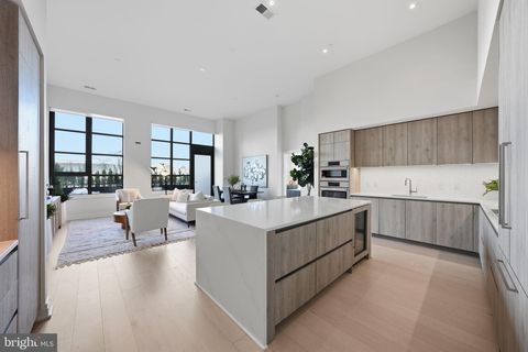 Condo For Sale - 1201 N Royal Street #105<br/> ALEXANDRIA, VA 22314