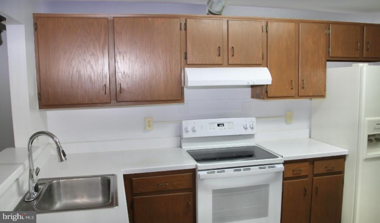 OVERLEA - Residential Lease