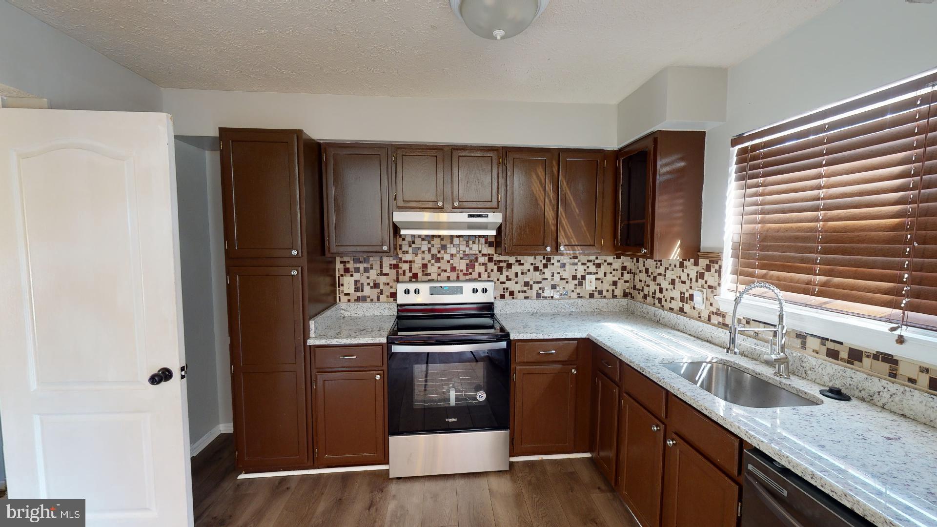 PARKVIEW TRAIL - Residential