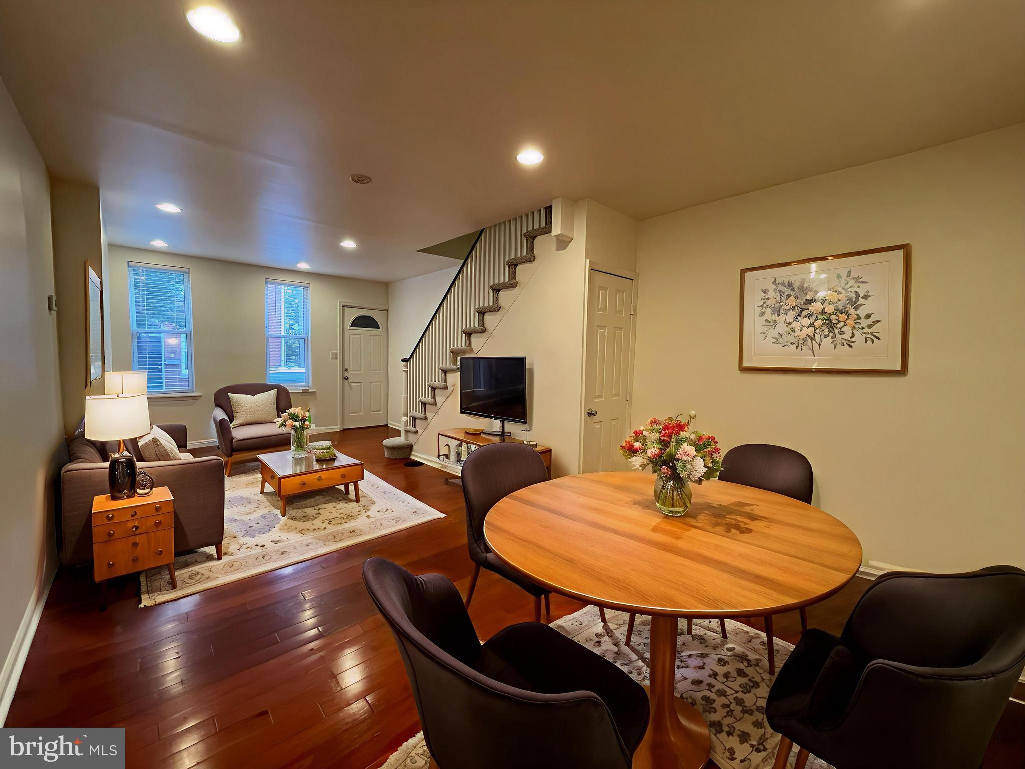 1315 S HOWARD STREET