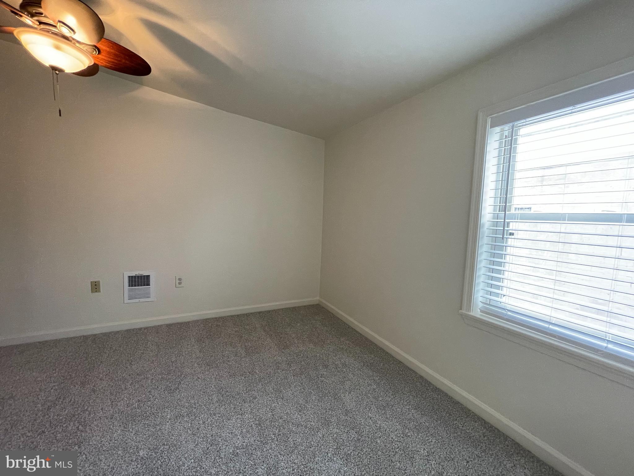 PENNSPORT - Residential Lease