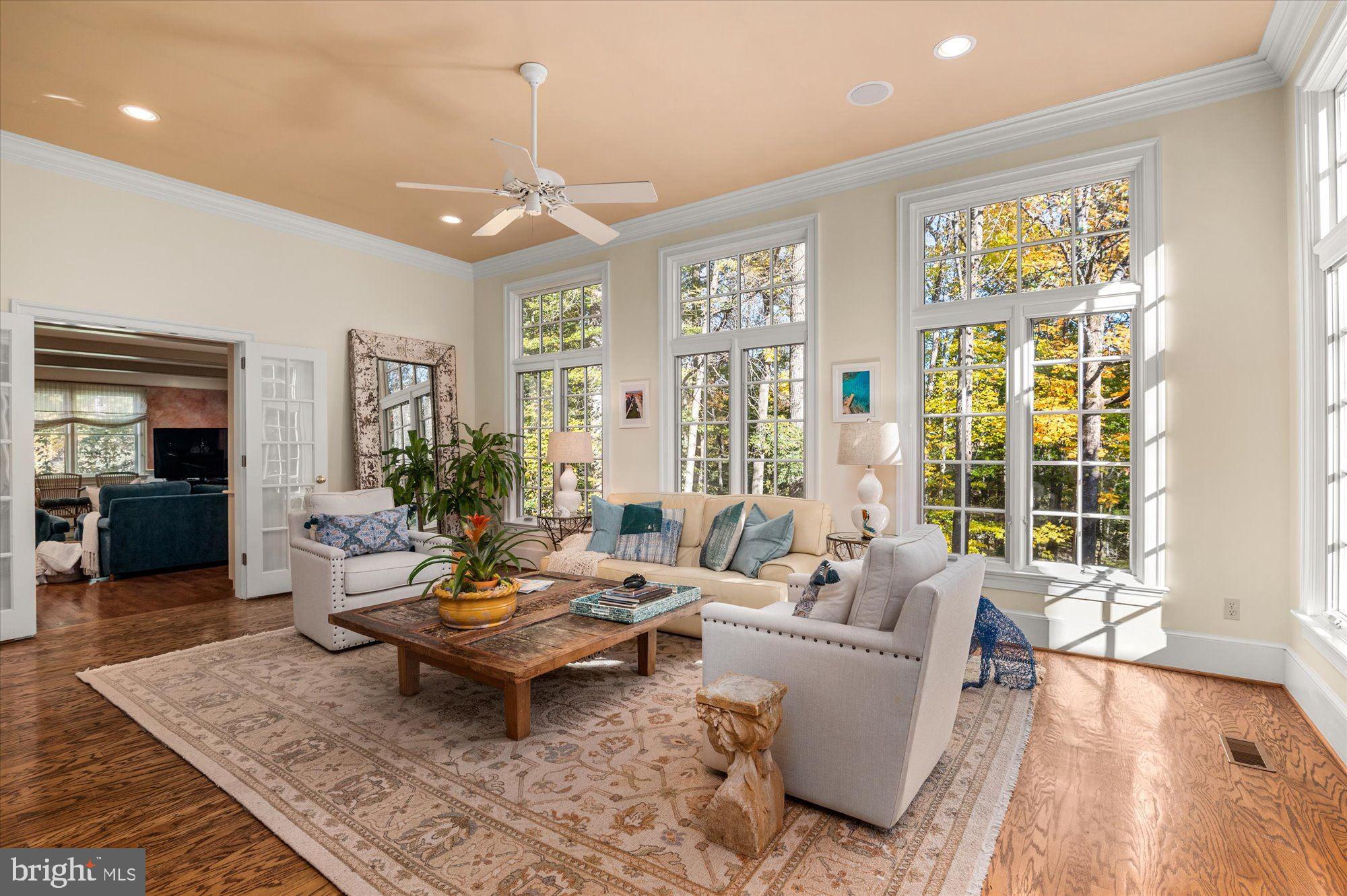 RIVER FALLS - Residential