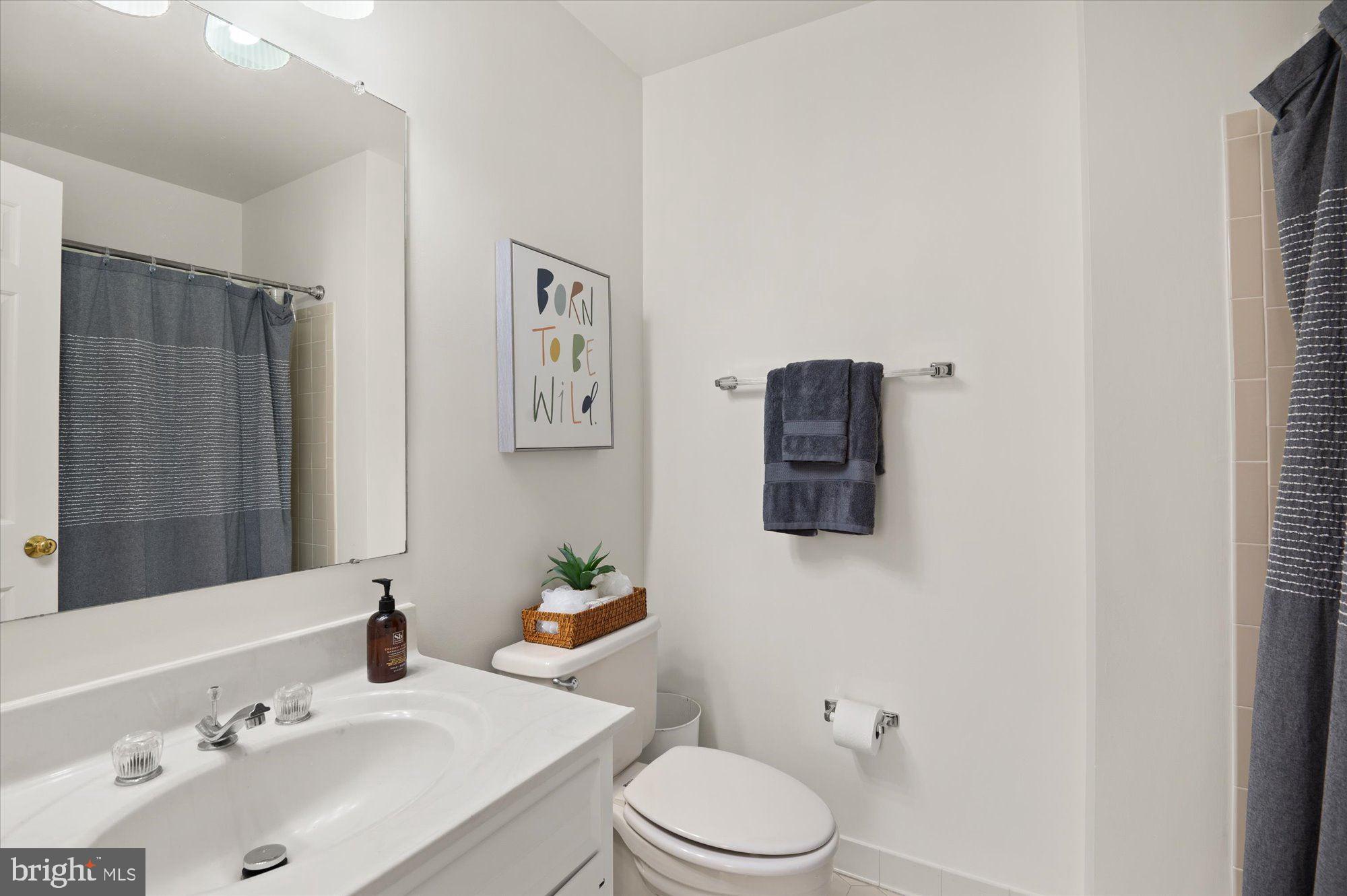 RIVER FALLS - Residential