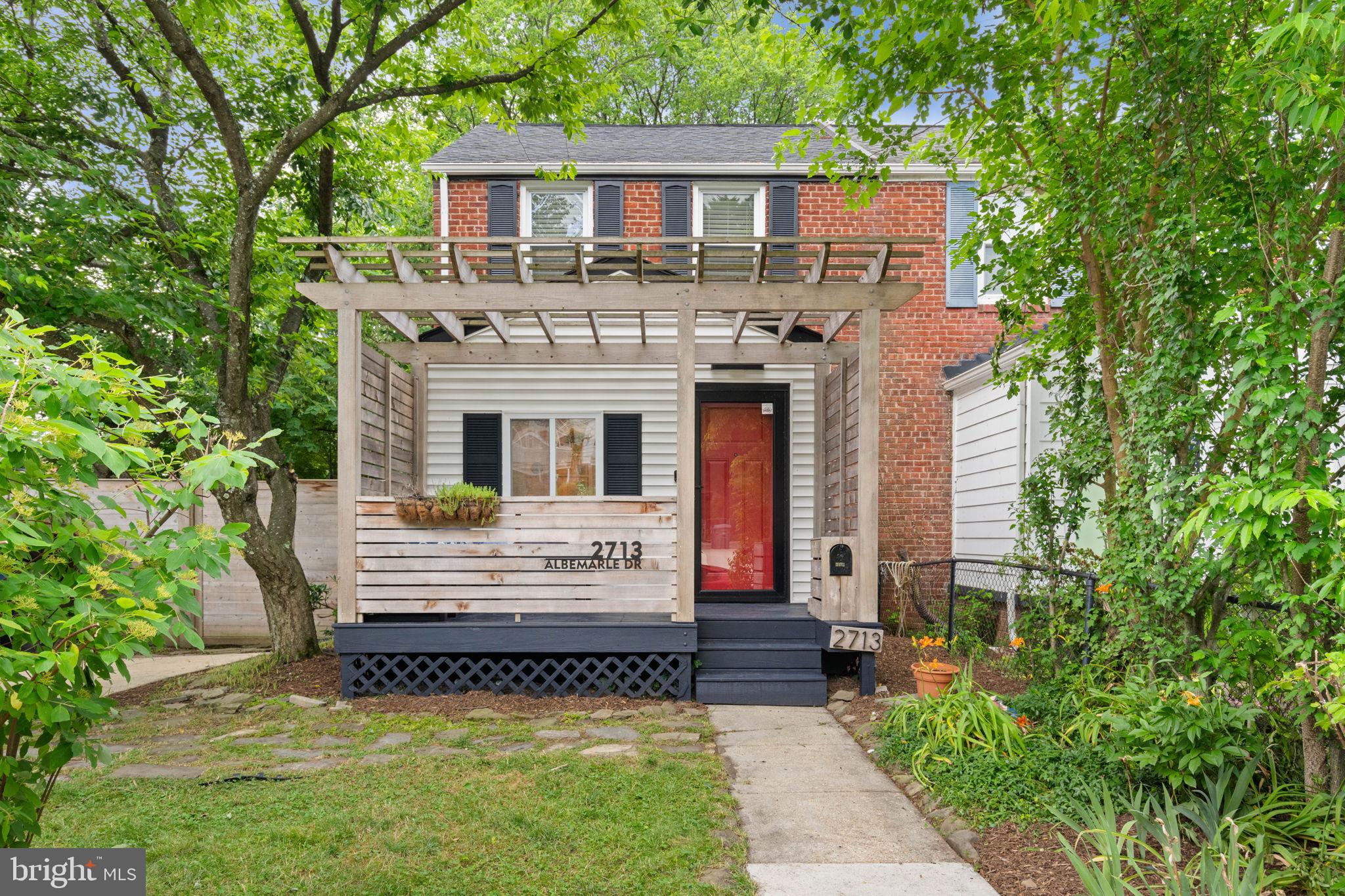 2713 ALBEMARLE DRIVE