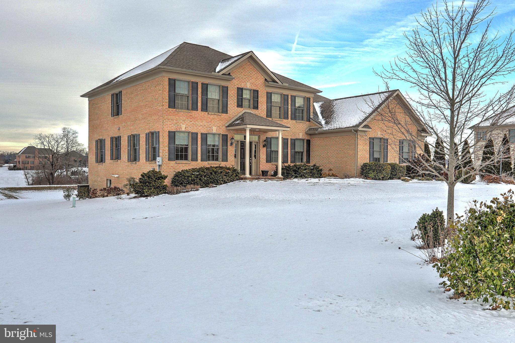 NEW BRITTANY - Residential