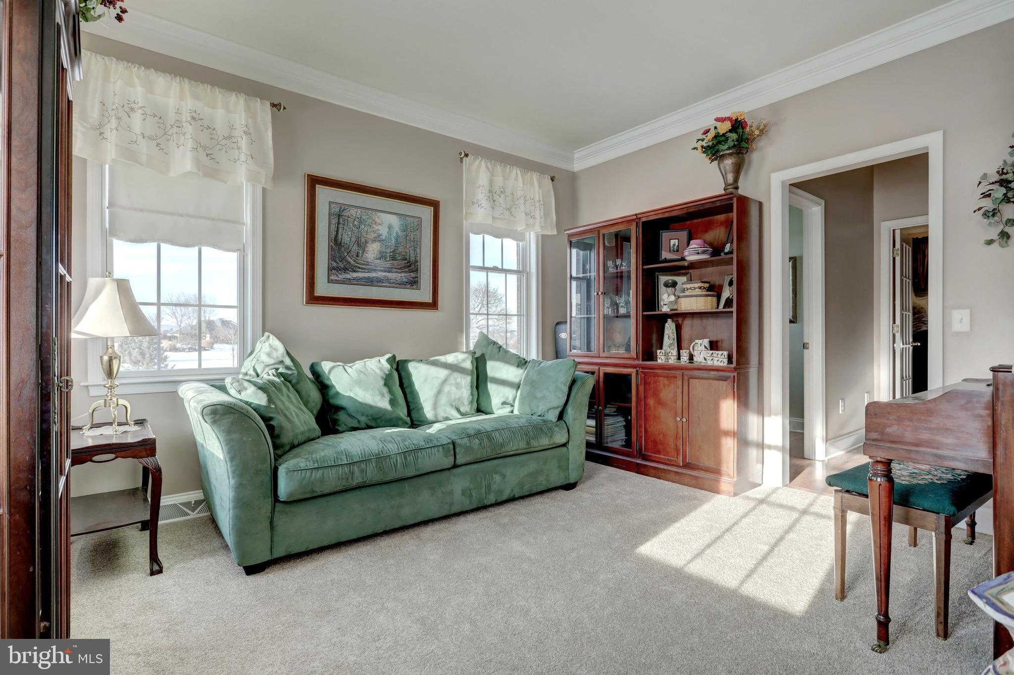 NEW BRITTANY - Residential