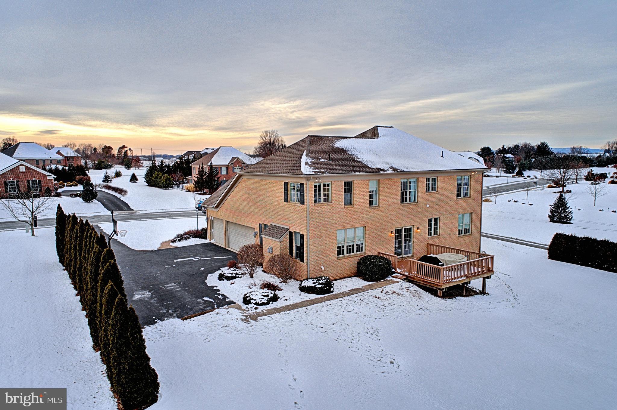 NEW BRITTANY - Residential